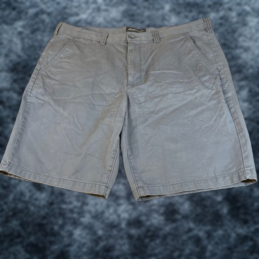 Eddie Bauer Eddie Bauer Shorts Mens Size 38 Gray Casual Flat Front Comfort Outdoor Stretch Size US 38 / EU 54 - 1 Thumbnail