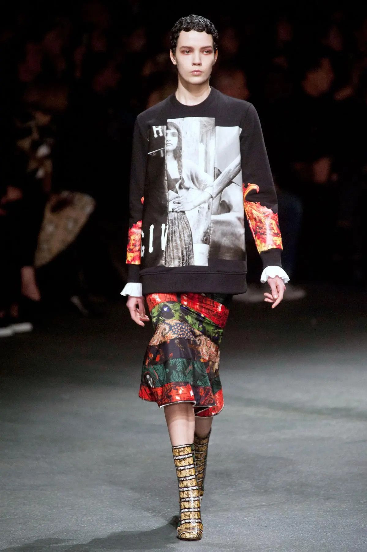 Givenchy 1 of 1 VIP Fully Sequined Gipsy Girl Sweatshirt Size US XS / EU 42 / 0 - 4 Thumbnail