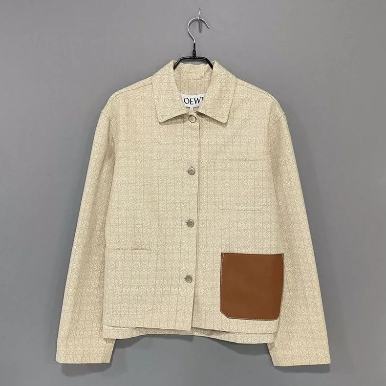 Loewe Loewe size 34 Beige full printed leather coat Size S / US 4 / IT 40 - 1 Thumbnail