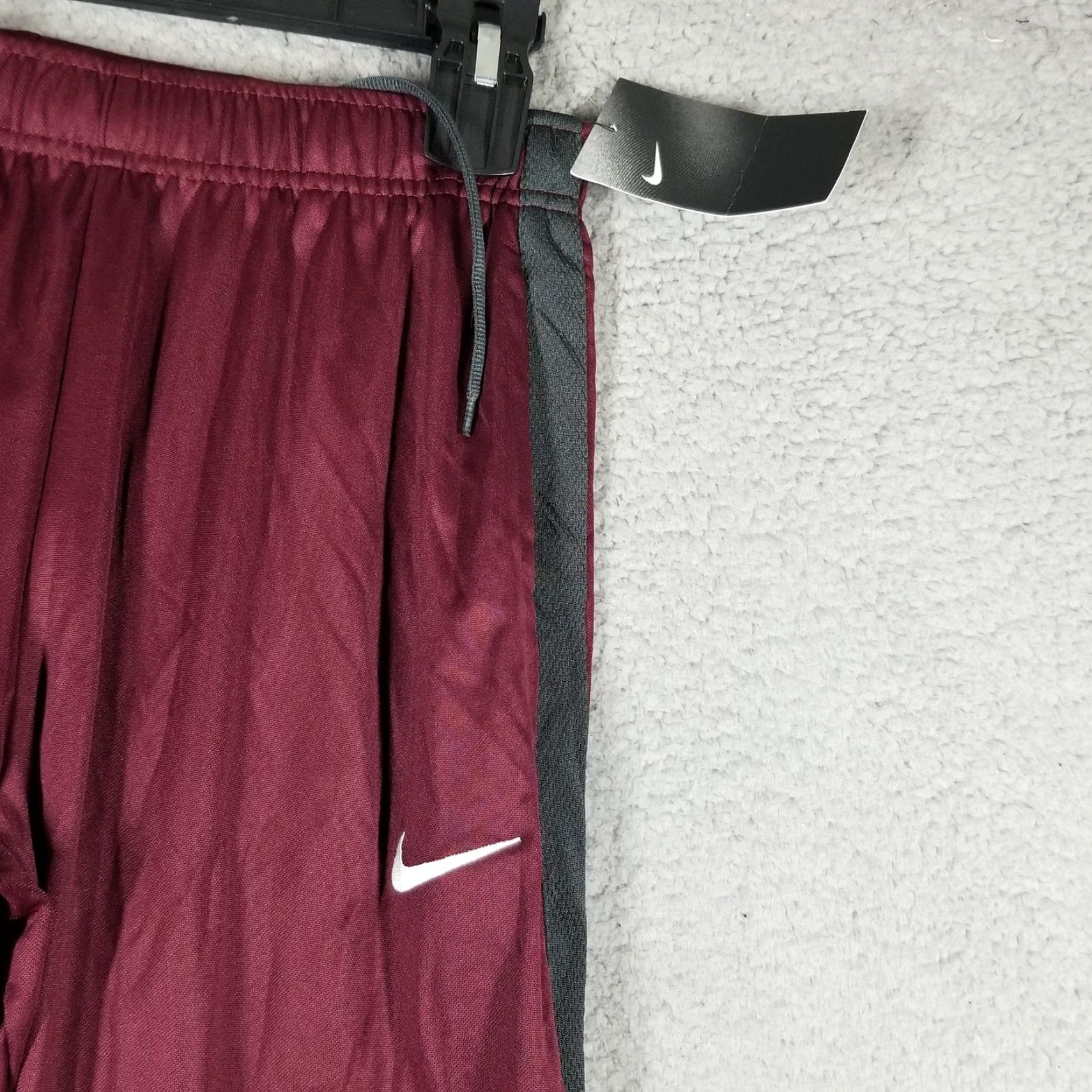 Nike Nike Track Pants Mens Medium Maroon Tapered Zip Ankle Joggers 835573-691 Size US 31 - 3 Thumbnail