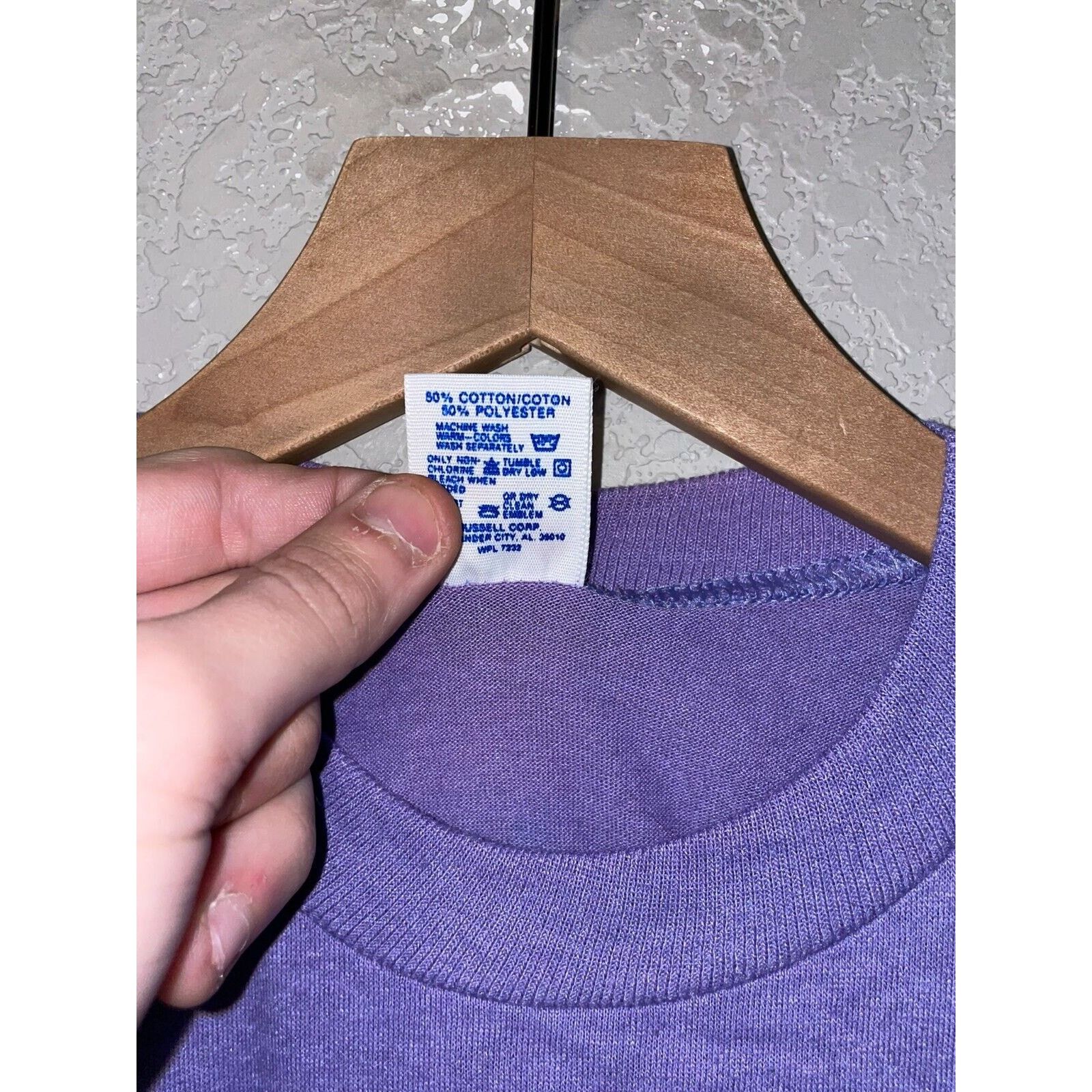 Jerzees Vintage Arizona Art Shirt Coyote Cactus Tee Purple 80s 1980s Size US M / EU 48-50 / 2 - 12 Thumbnail