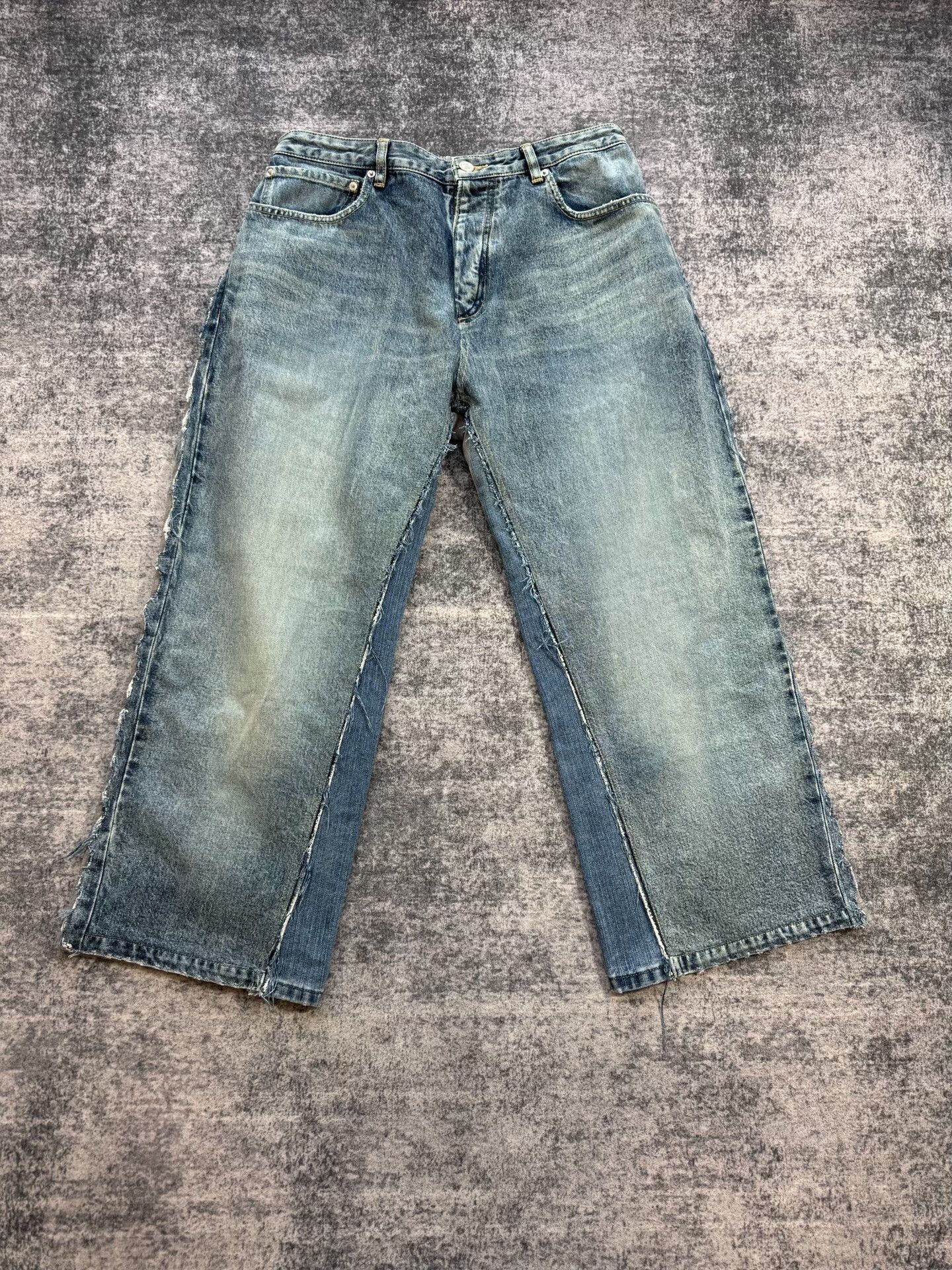 Balenciaga Balenciaga Denim Spliced Sweatpants Size US 26 / EU 42 - 1 Thumbnail