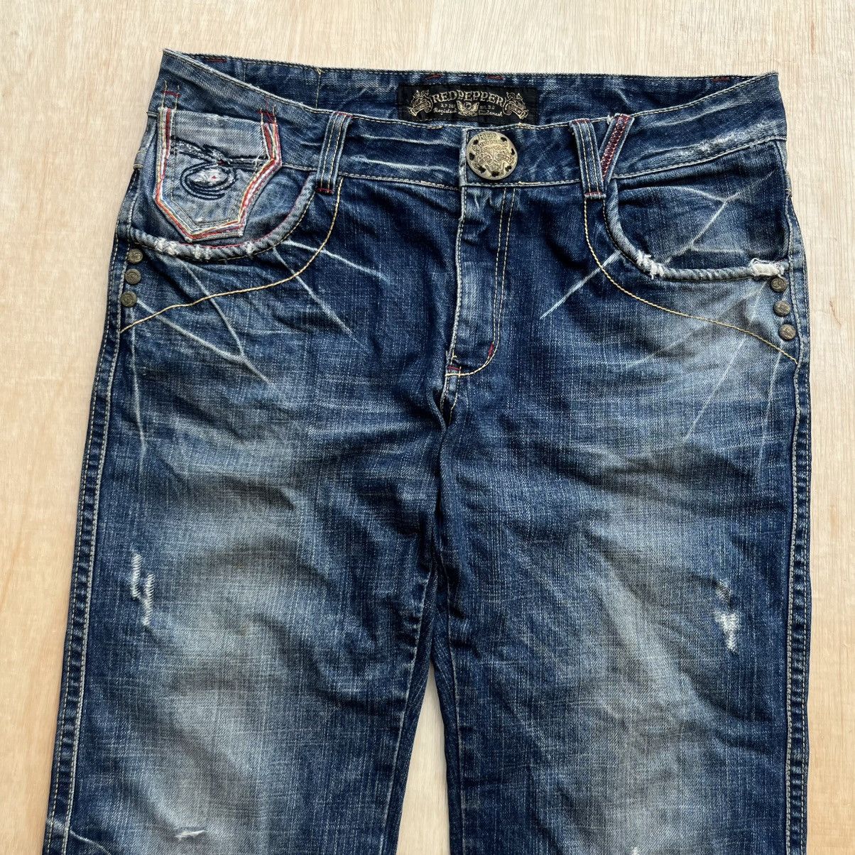 Japanese Brand RED PEPPER DISTRESSED DENIM JAPANESE BRAND CLASSIC WEAR HG Size US 34 / EU 50 - 2 Thumbnail