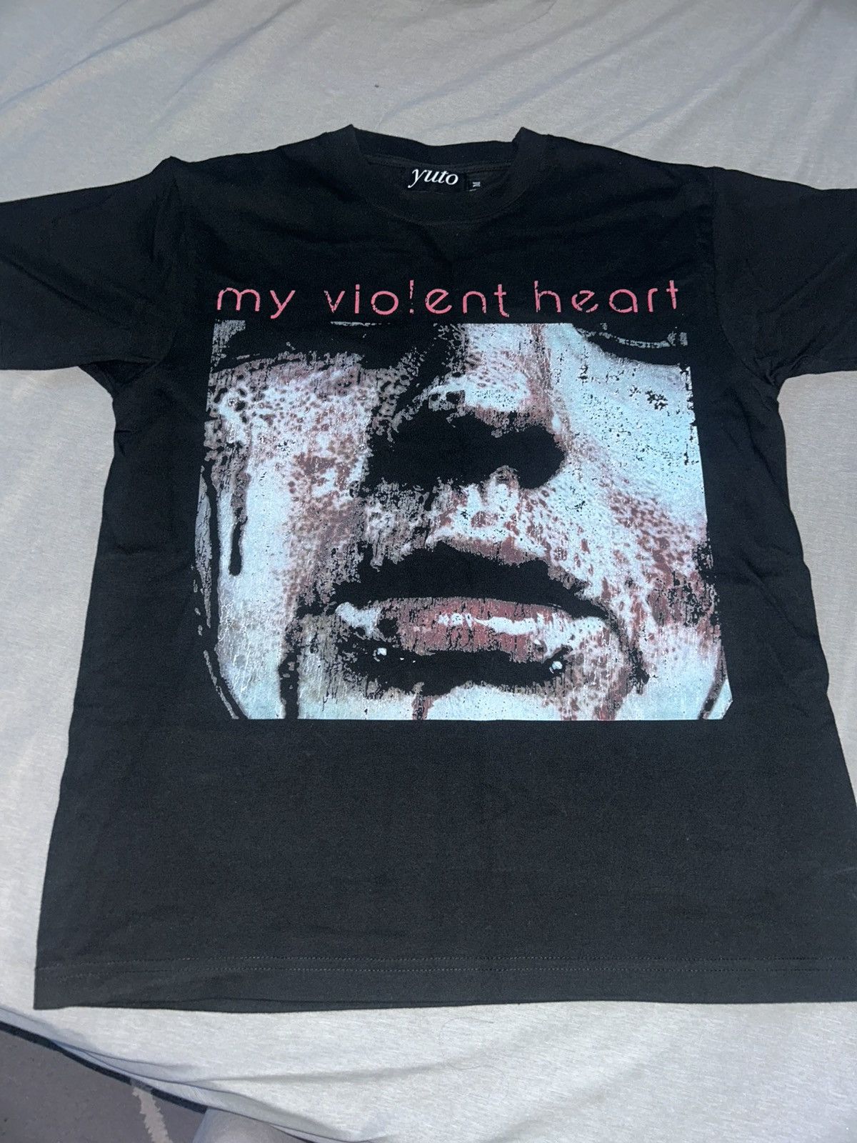Other Yuto my violent heart Tee Size US M / EU 48-50 / 2 - 1 Thumbnail