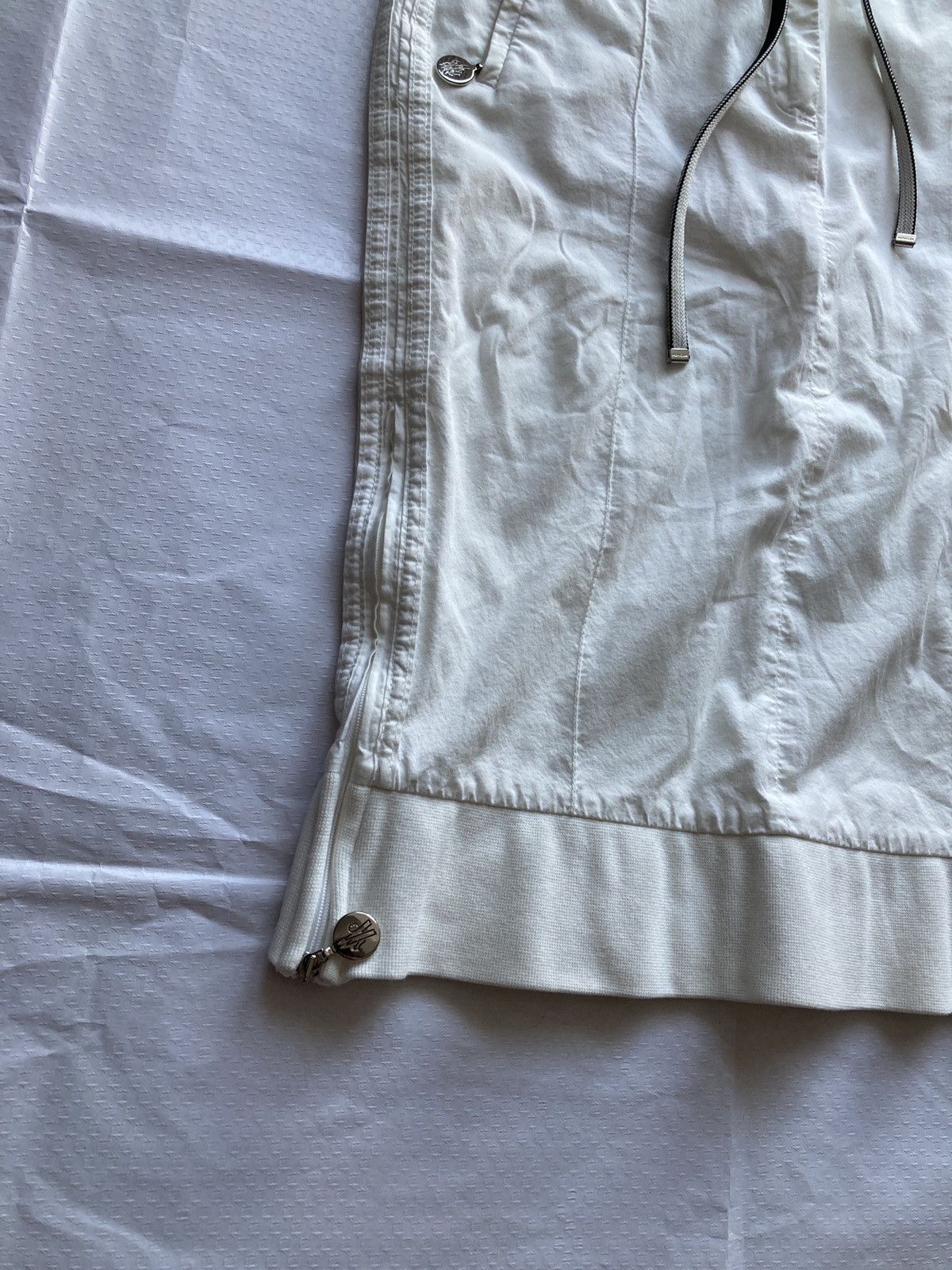 Moncler Moncler white MIDI skirt Size 28" / US 6 / IT 42 - 7 Thumbnail