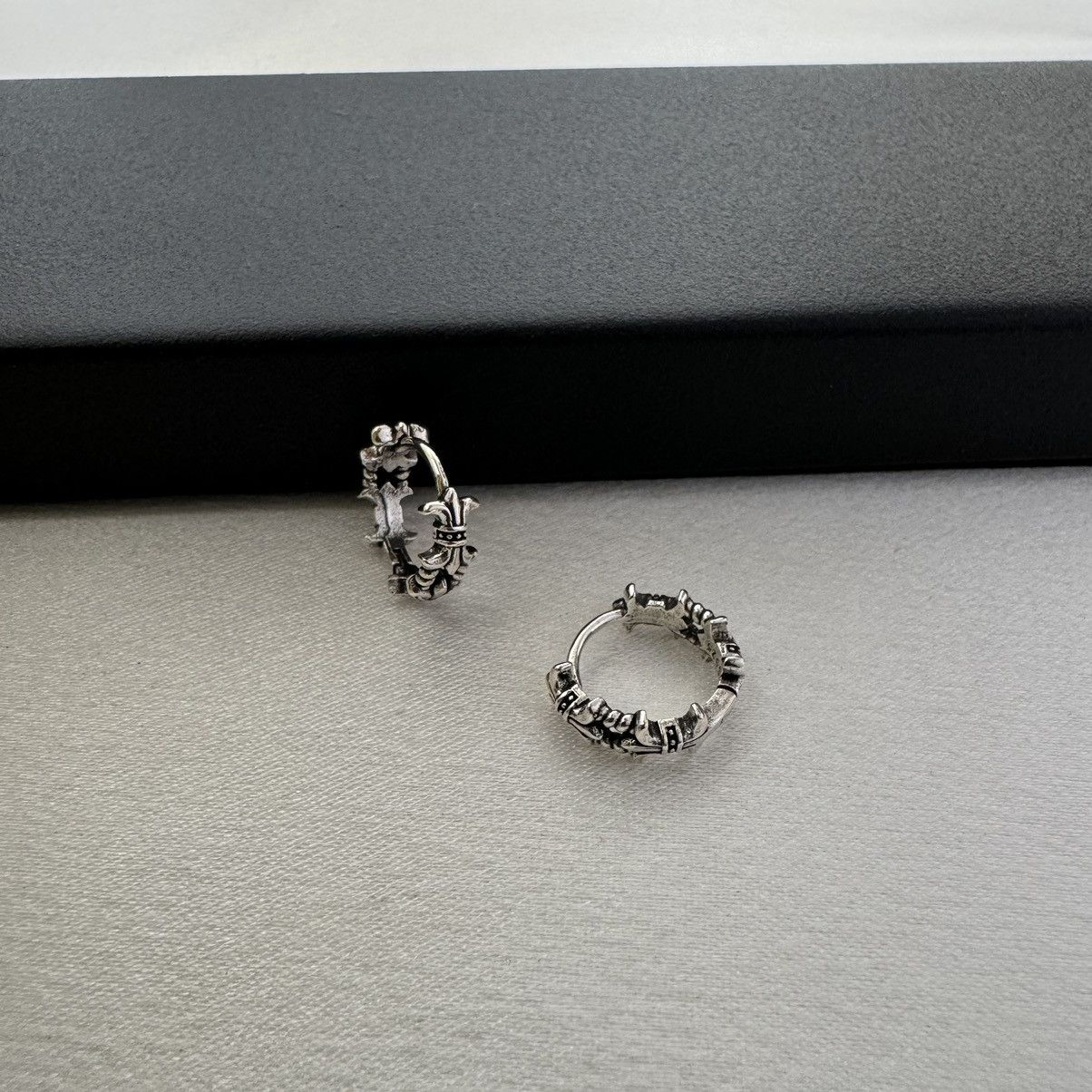 Other 13mm Anchor Small Hoop Earrings for Men Women,Streetwear Size ONE SIZE - 2 Thumbnail