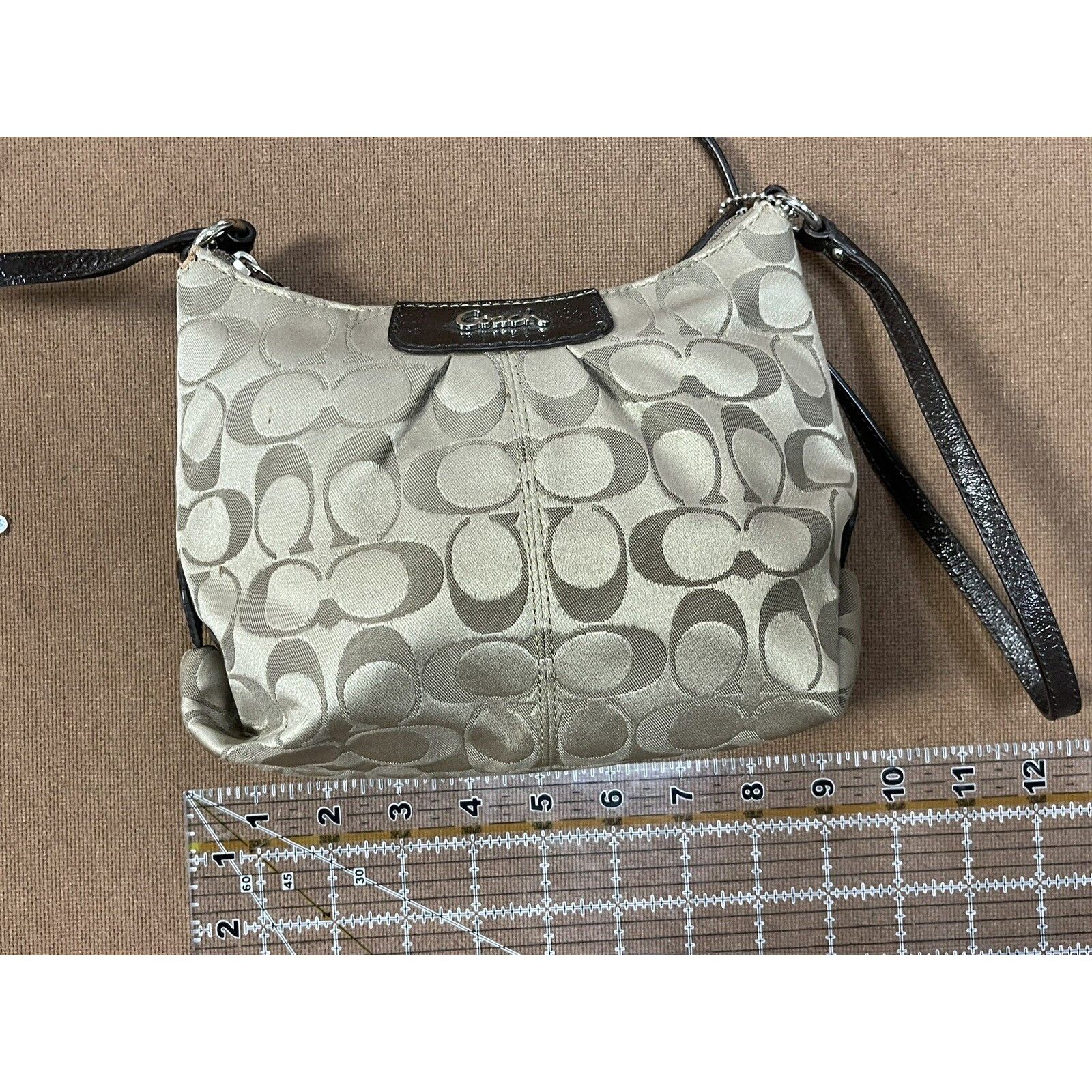Coach Vintage COACH Signature Monogram Flap Logo Zip Small Purse S Size ONE SIZE - 3 Thumbnail
