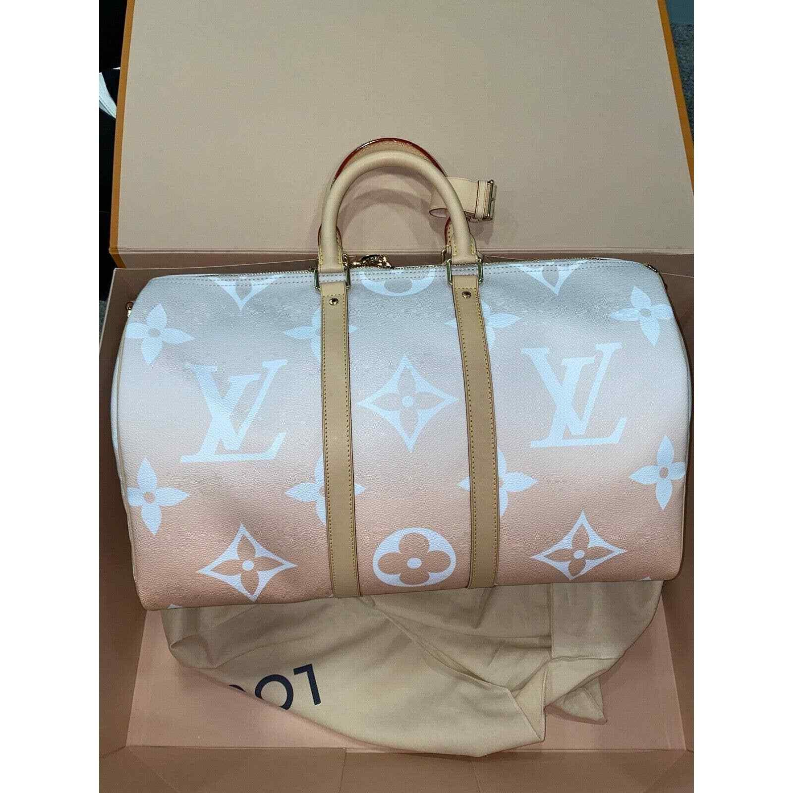Louis Vuitton Louis Vuitton Bandouliere 45 Giant Logo Brume Travel Bag Size ONE SIZE - 7 Thumbnail