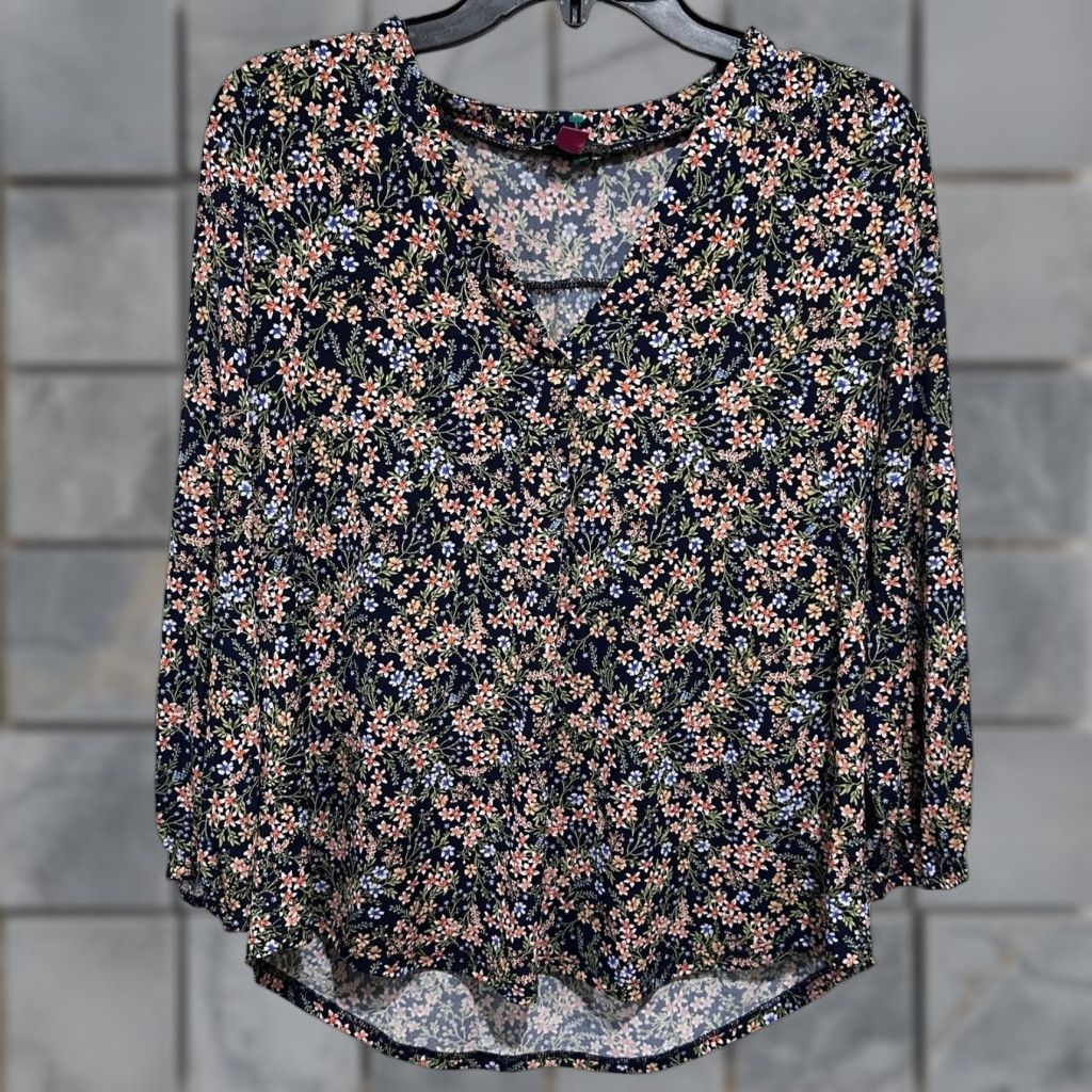 Vince Camuto Vince Camuto Blouse S Blue Floral V-Neck Long Sleeve Feminine Womens Shirt Clothing Size S / US 4 / IT 40 - 1 Thumbnail