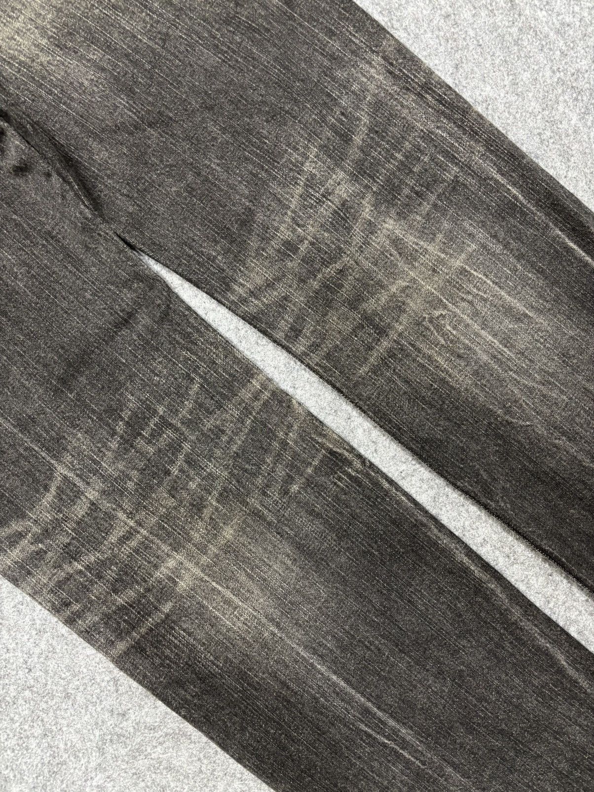 Wrangler 💥90s Style💥Wrangler Black Mudwash Sick Fades Denim F660 Size US 30 / EU 46 - 13 Thumbnail