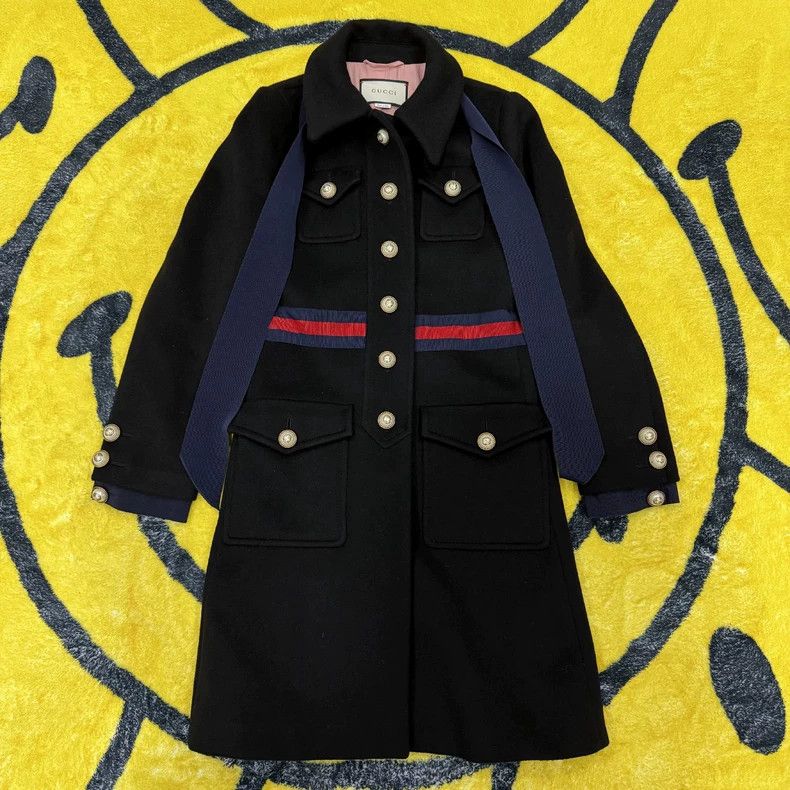 Gucci GucciSlim wool medium and long suit coat 2503-Nextarrow Size XS / US 0-2 / IT 36-38 - 1 Thumbnail