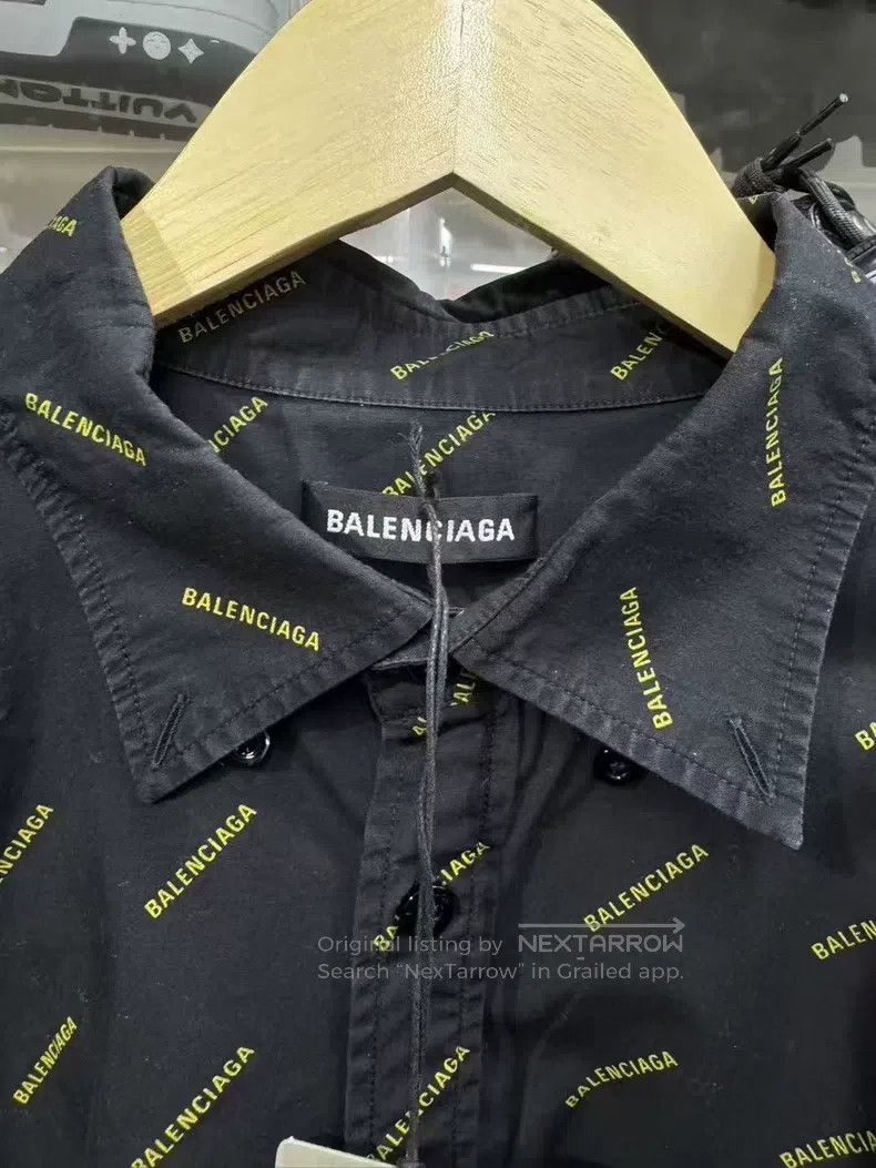 Balenciaga Balenciaga size 39 Short-sleeved shirt with full logo prin Size US S / EU 44-46 / 1 - 3 Thumbnail