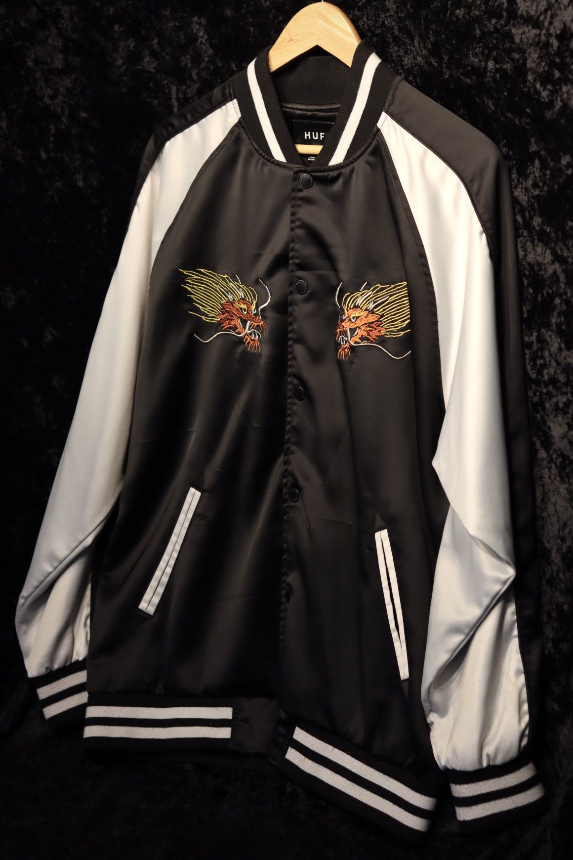 Huf Huf Embroidered Dragon Bomber Size US L / EU 52-54 / 3 - 1 Thumbnail