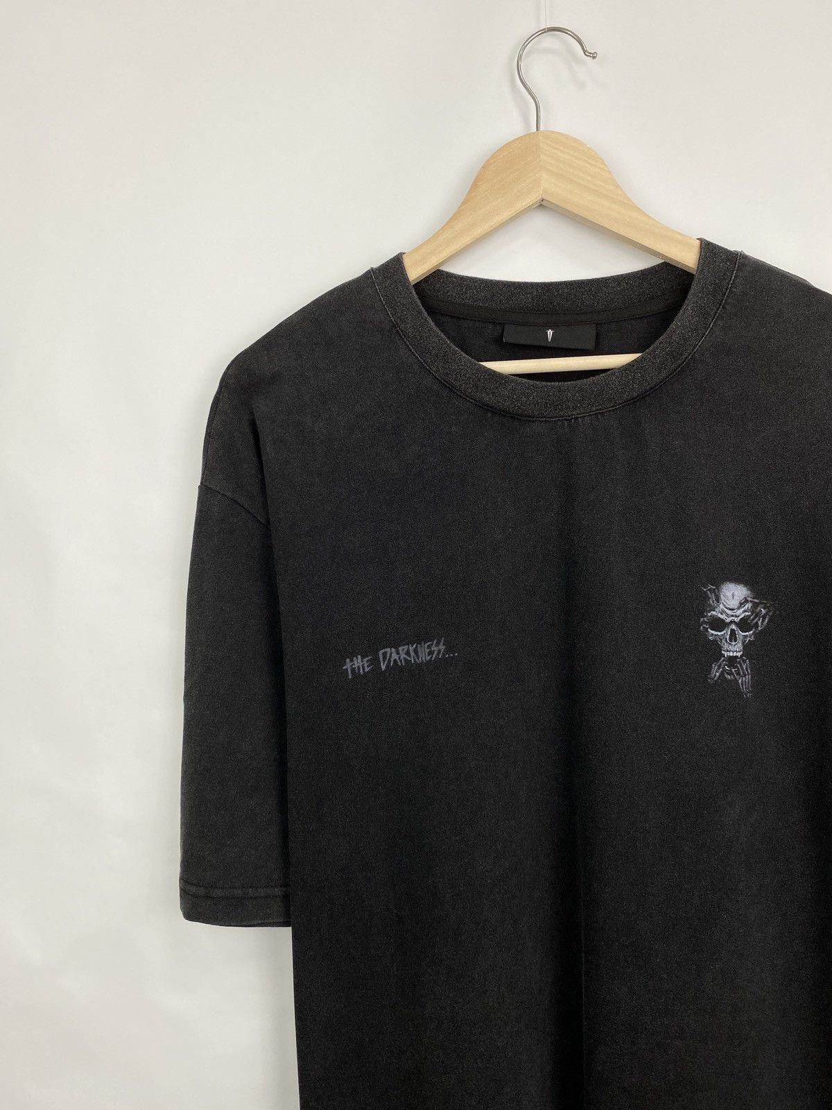 Vintage 💀 Vintage Y2K Faded The Darkness It Pulls Skull Death tee Size US XL / EU 56 / 4 - 7 Thumbnail
