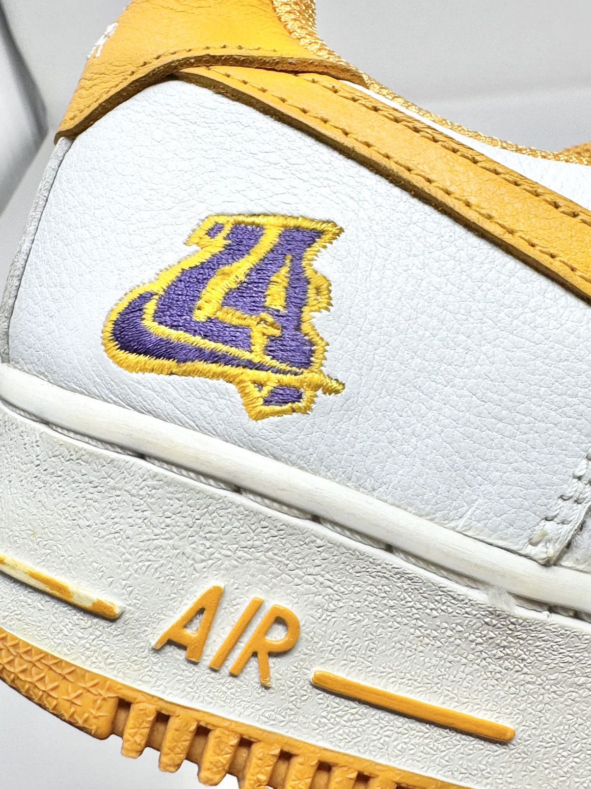 Nike × Vintage Vintage 2002 Nike Air Force 1 Low Lakers size 8.5 Size US 11 / EU 44 - 10 Thumbnail