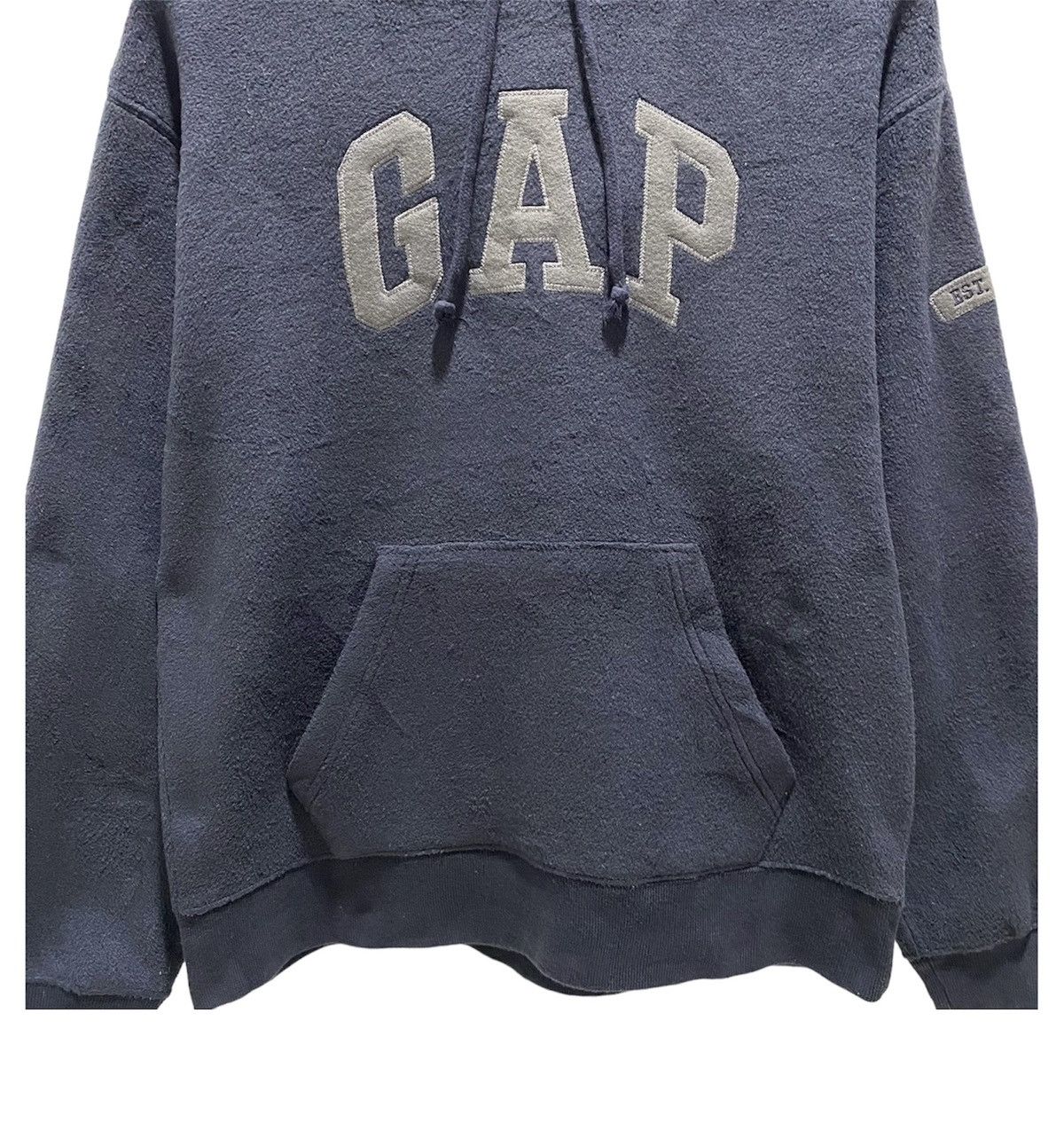 GAP Sweatshirt Hoodie Embossed Logo