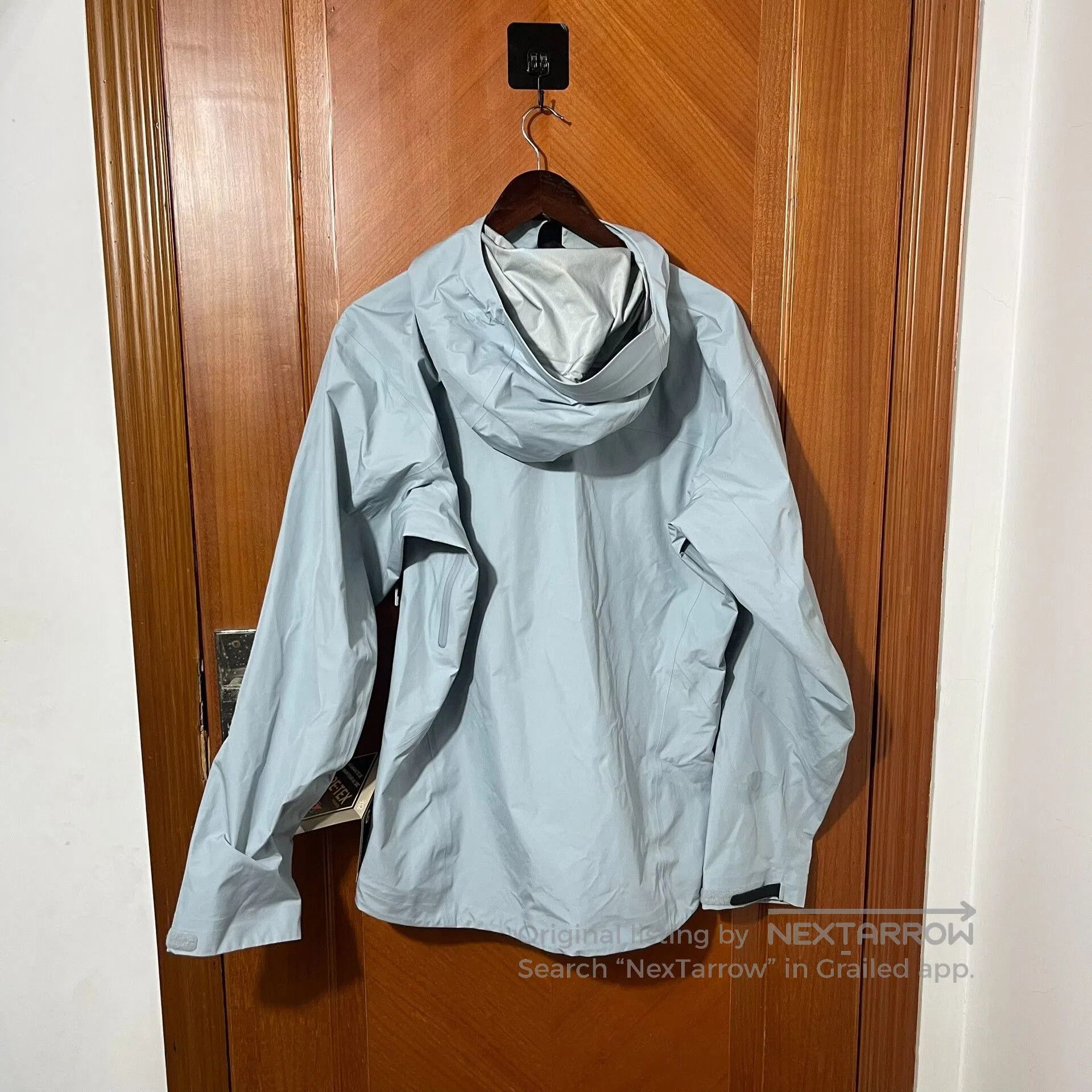Arc'teryx Arcteryx Beta LT Gore-Tex Jacket for Men. Size US M / EU 48-50 / 2 - 8 Thumbnail
