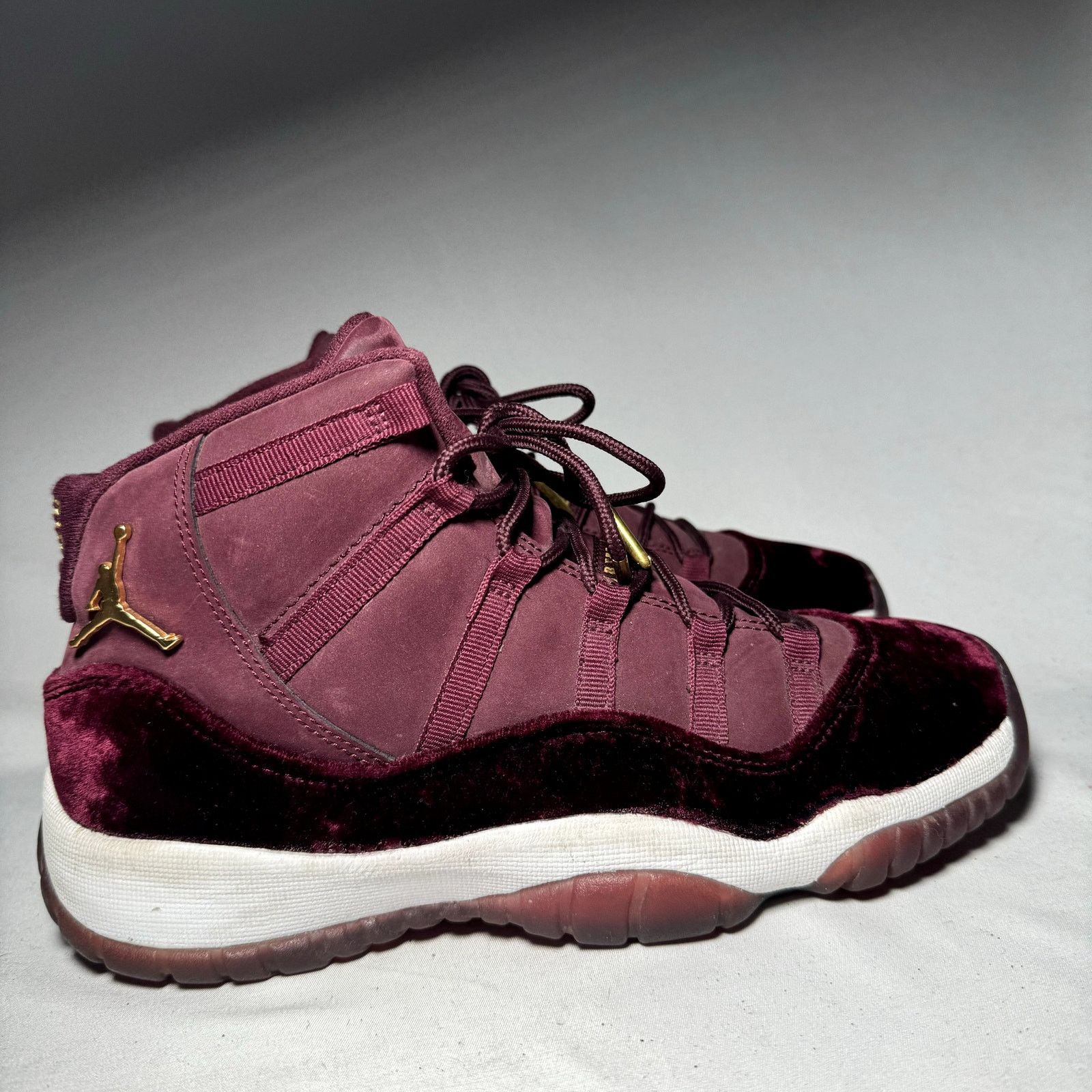 Size 6.5 Air Jordan 11 Retro GG Heiress Velvet Men s Shoes Footwear