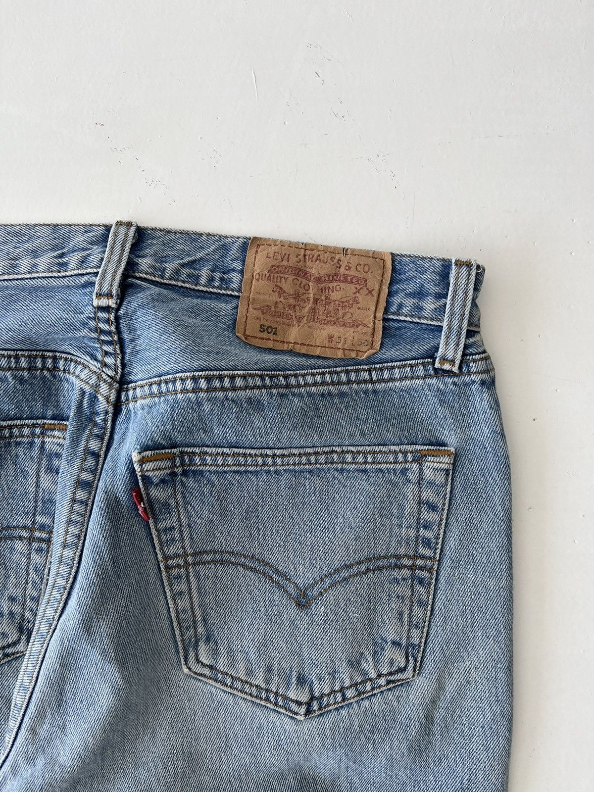 Levi's Vintage Levi’s 501 jeans classic fit stone washed wide leg Size US 32 / EU 48 - 5 Thumbnail
