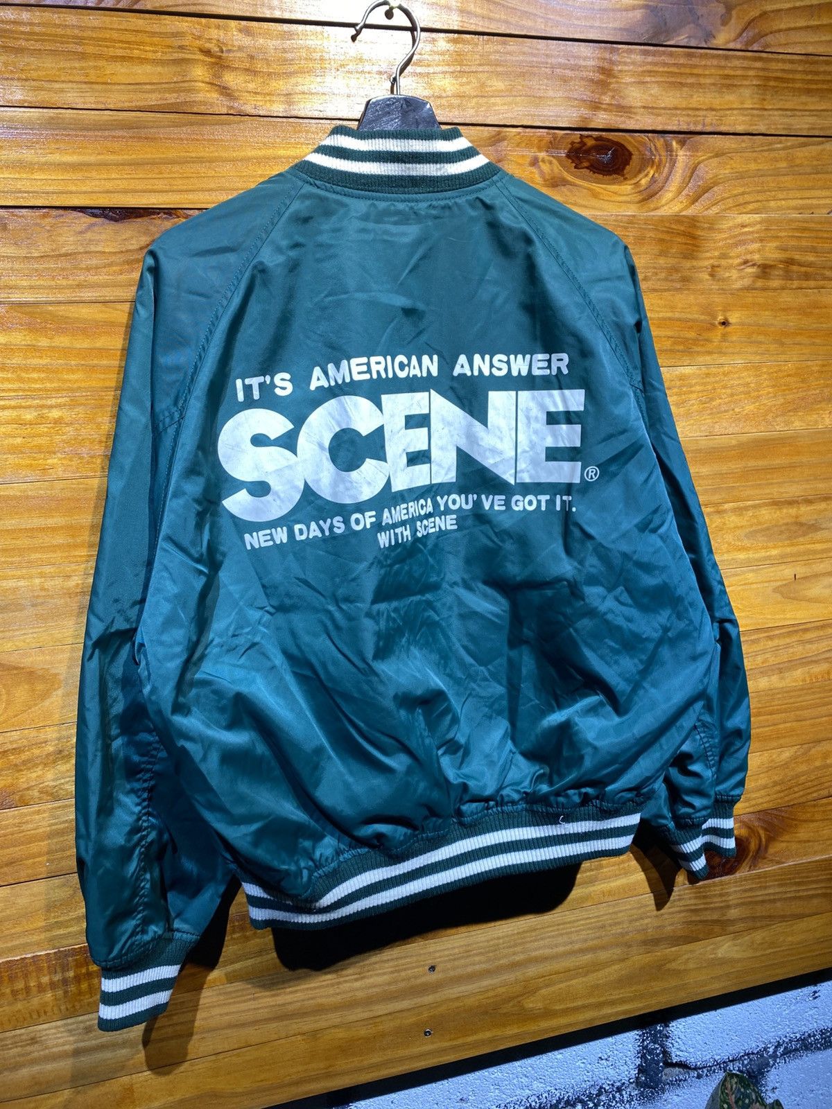Vintage VINTAGE SCENE NYLON VARSITY BASEBALL JACKET Size US M / EU 48-50 / 2 - 11 Thumbnail