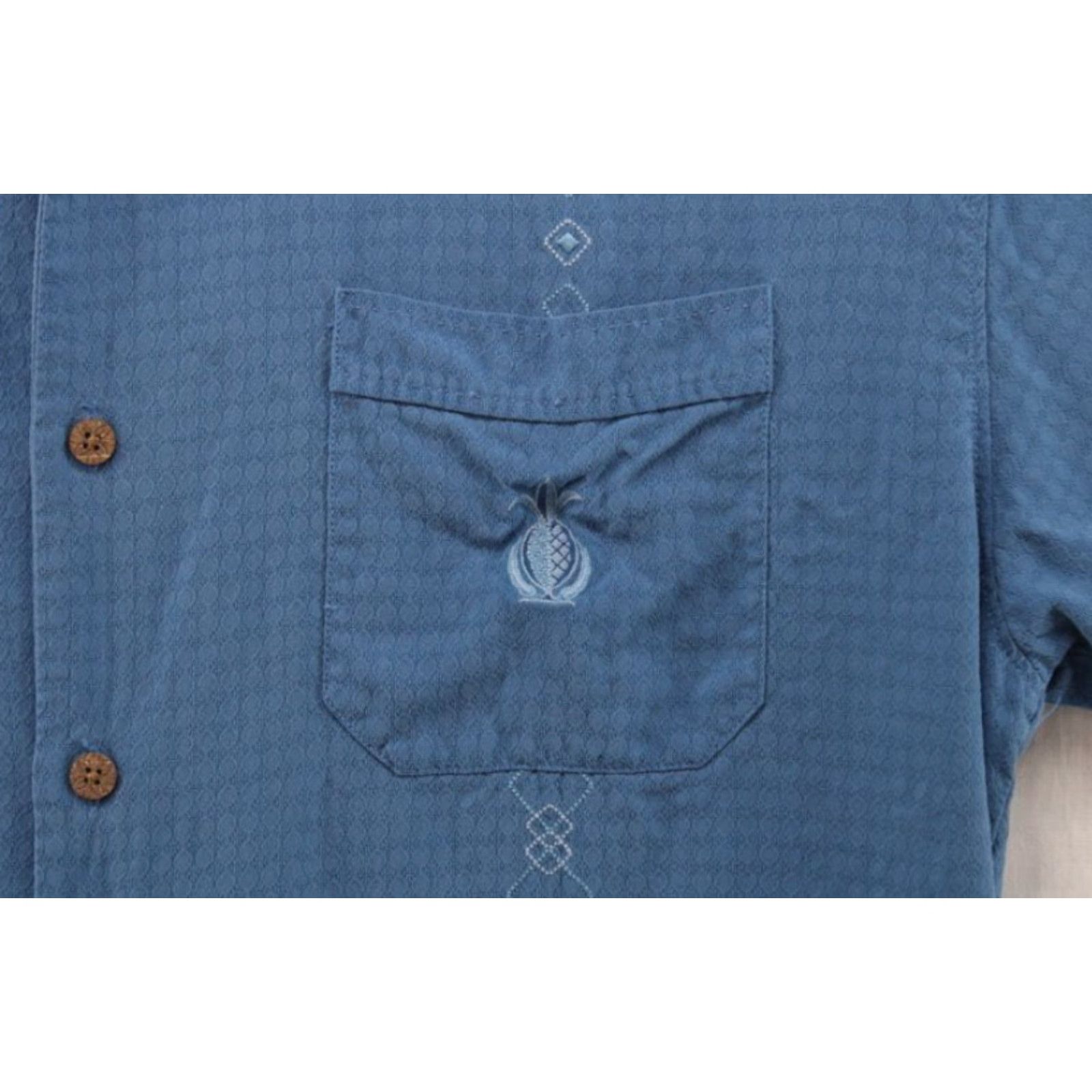 Tommy Bahama Tommy Bahama Shirt Men's Large Blue Retro Diamond Embroidery Textured Vacation Shirt Size US L / EU 52-54 / 3 - 2 Thumbnail