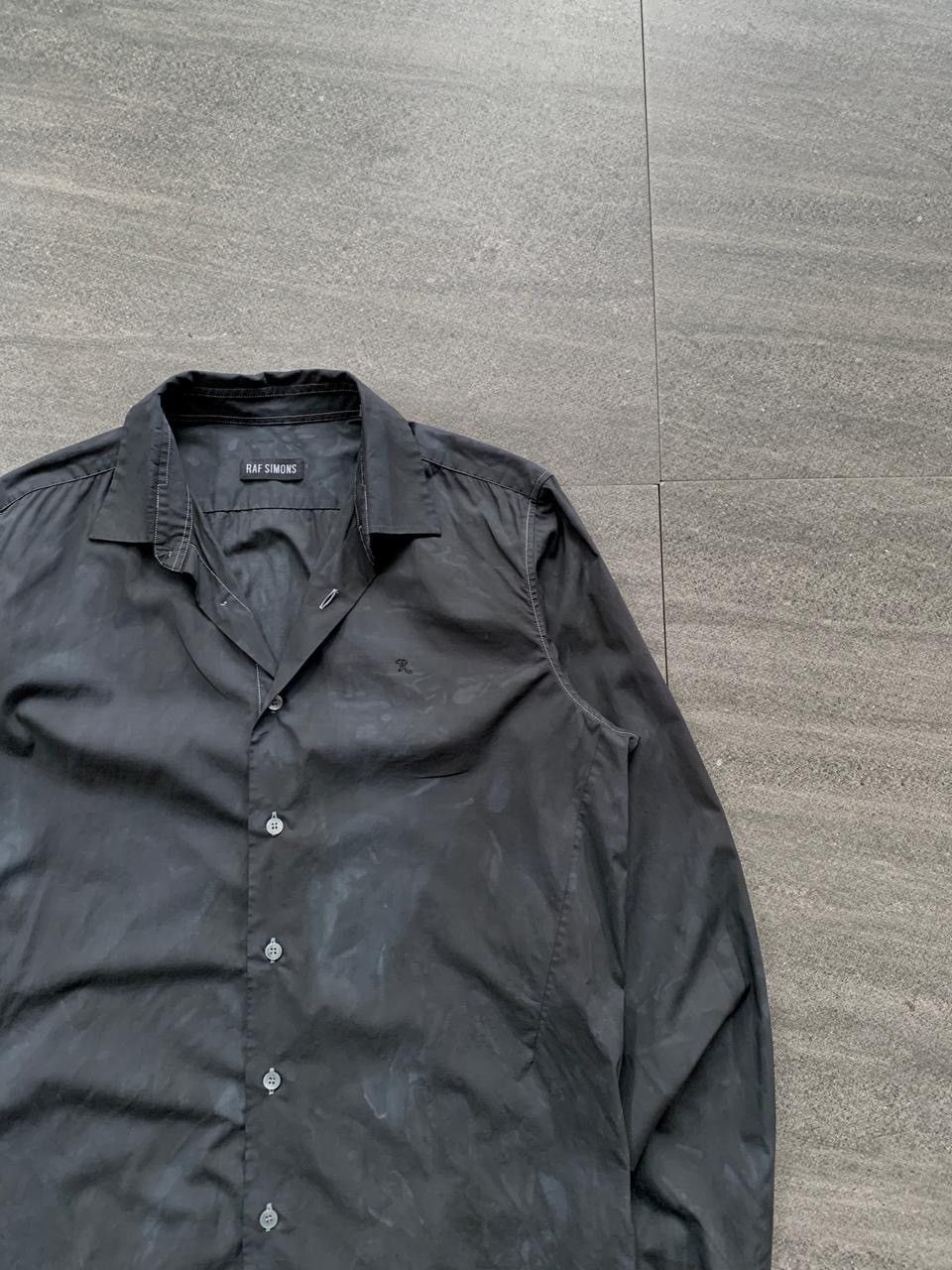 Raf Simons FREE TAX! R Logo Hand Dyed Shirt Size US S / EU 44-46 / 1 - 2 Thumbnail