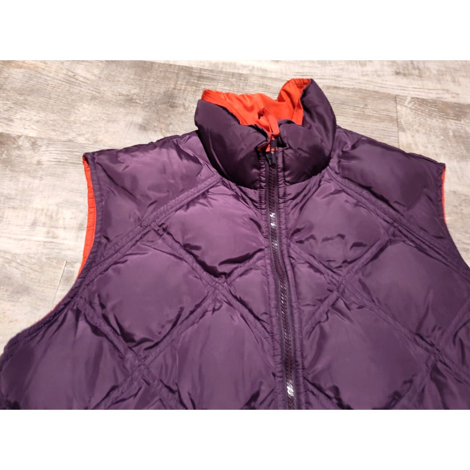 Eddie Bauer Eddie Bauer Women Goose Down Filling Quilted Puffer Vest Sz M Purple Read Size M / US 6-8 / IT 42-44 - 3 Thumbnail