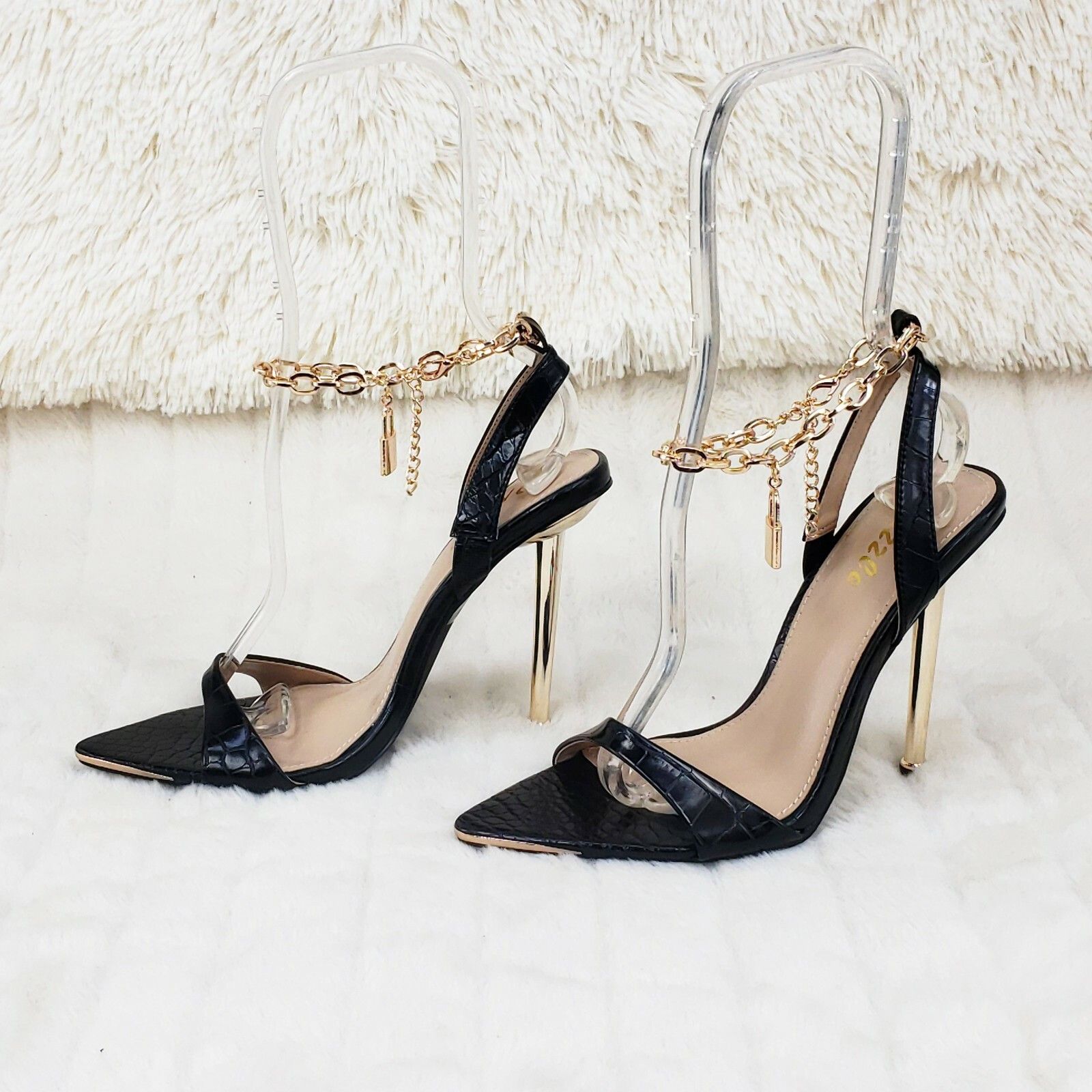 Other Nicely Pad Lock Chain Strap High Heels Metal Toe Tip Shoes B Size US 7 / IT 37 - 6 Thumbnail