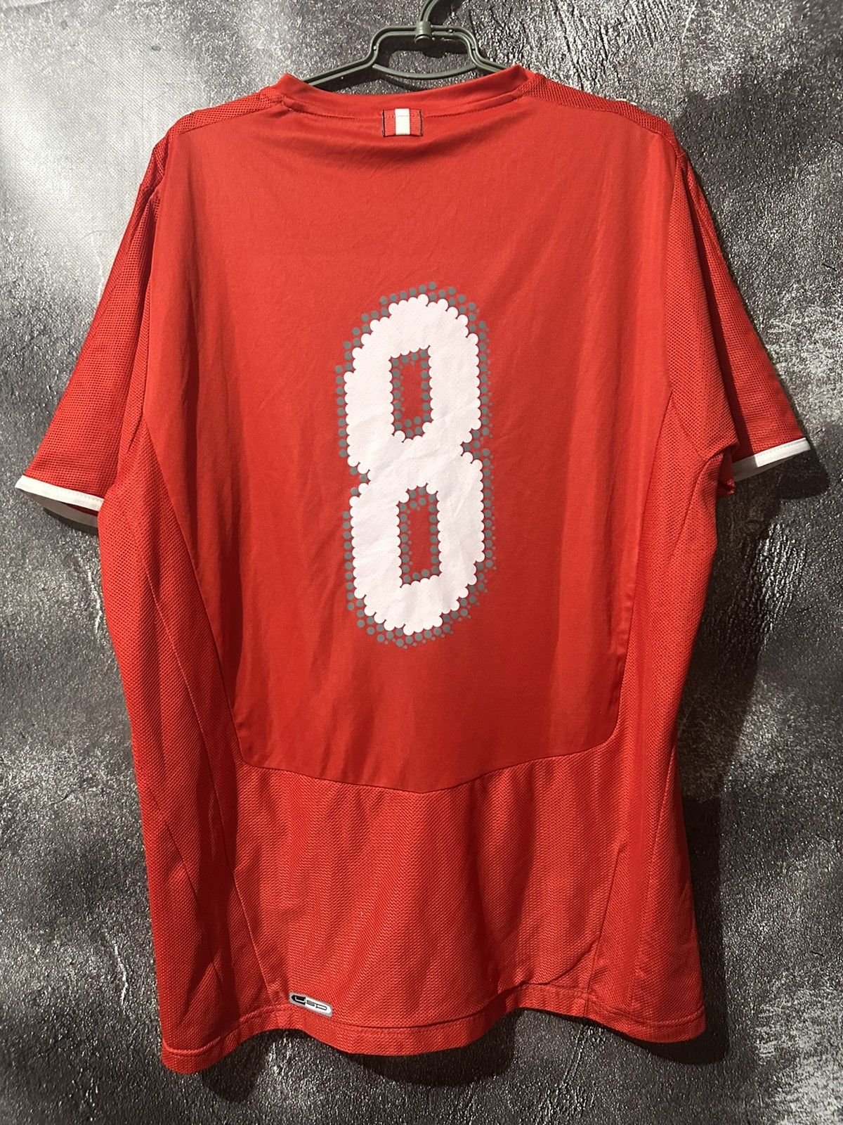 Vintage AUSTRIA PUMA 2014 FOOTBALL PLAYER ISSUE HOME JERSEY #8 Size US L / EU 52-54 / 3 - 3 Thumbnail
