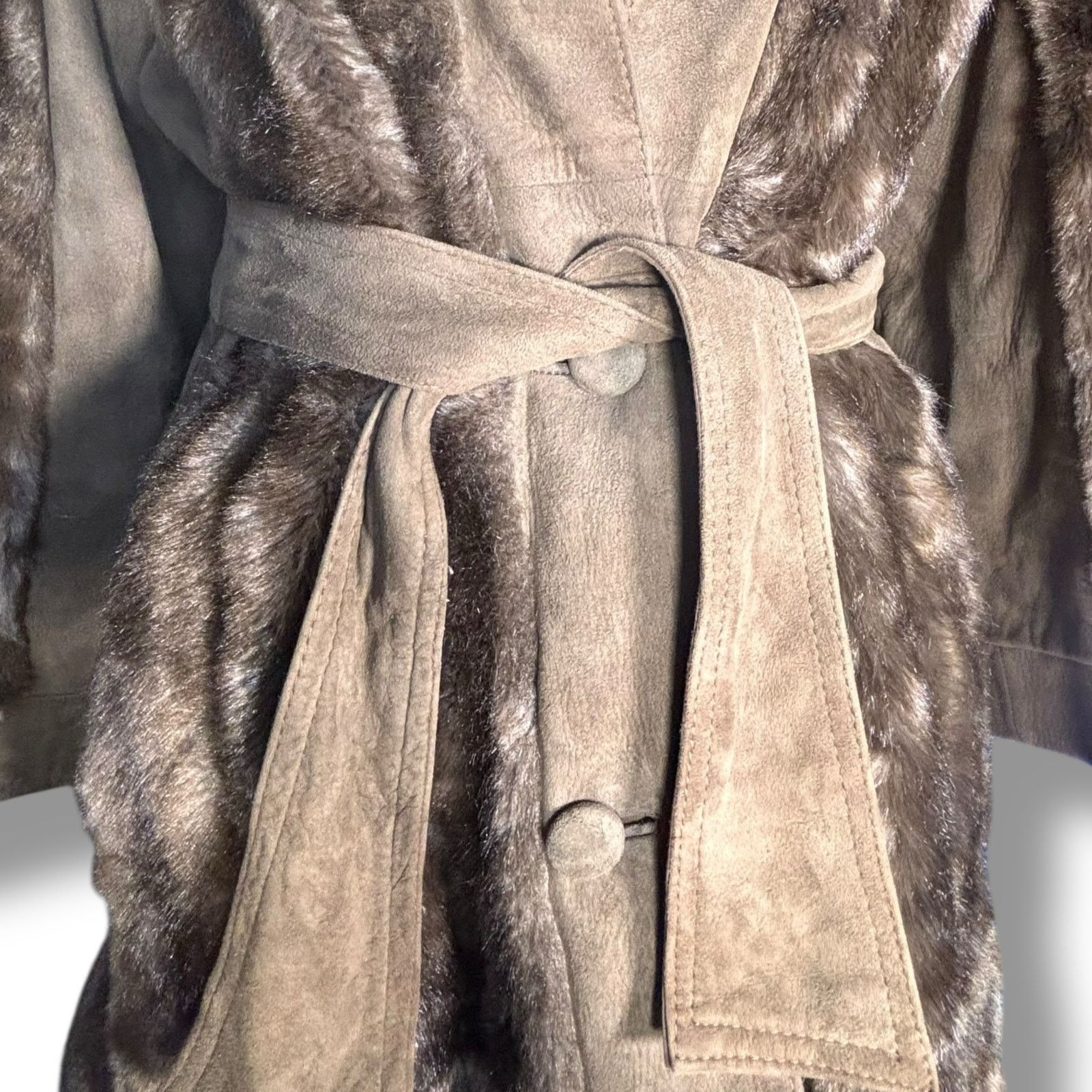 Vintage Vintage 70s Tocci England Brown Faux Fur Suede Belted Coat Size M / US 6-8 / IT 42-44 - 3 Thumbnail