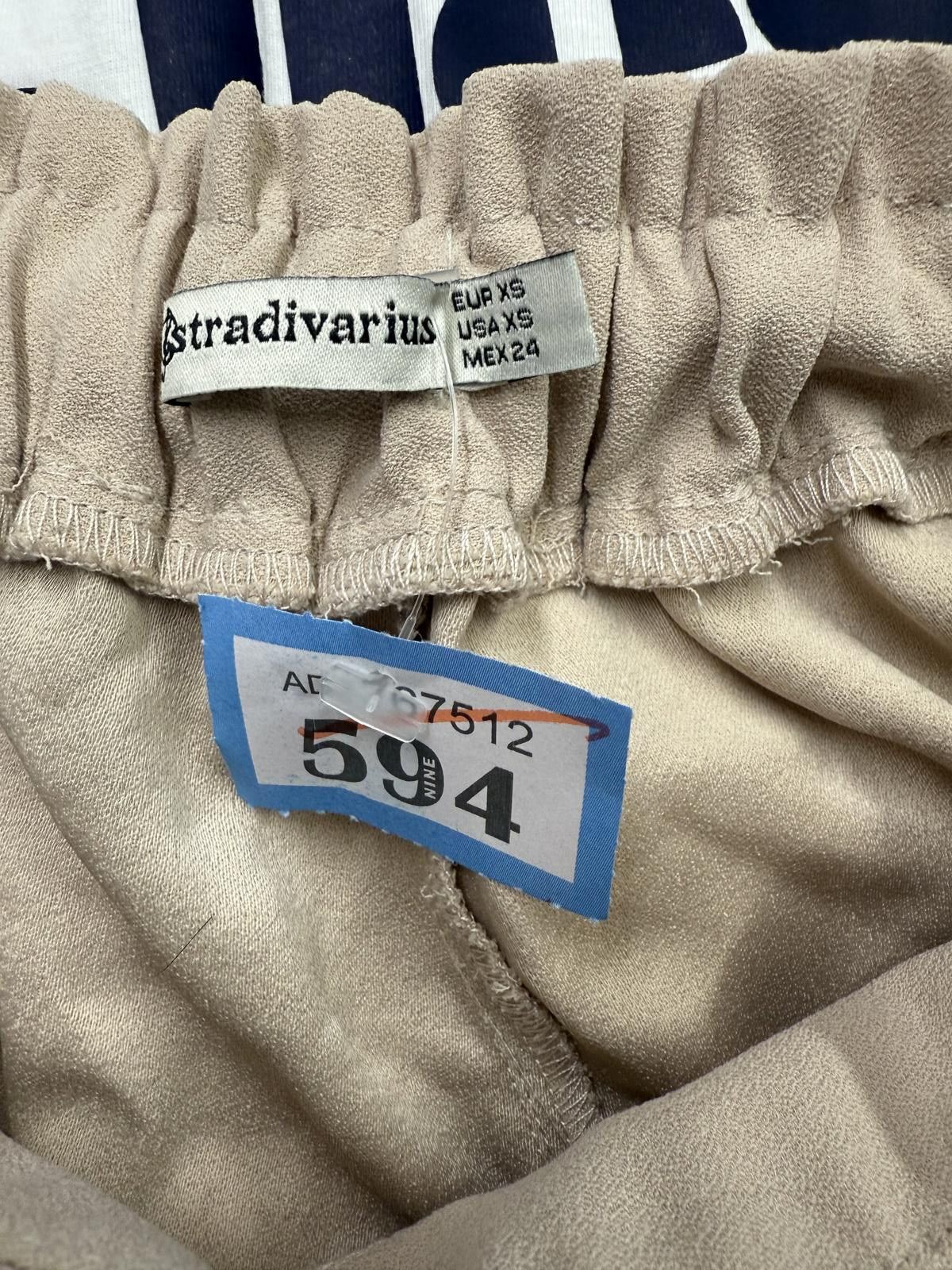 Other Stradivarius Beige Paperbag Waist Trousers with Tie Belt XS Size 26" / US 2 / IT 38 - 2 Thumbnail