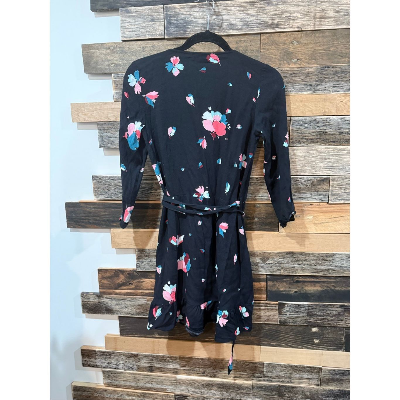 Sezane Sezane Elena Floral Printed Wrap Ruffle Mini Viscose Dress S Size S / US 4 / IT 40 - 3 Thumbnail