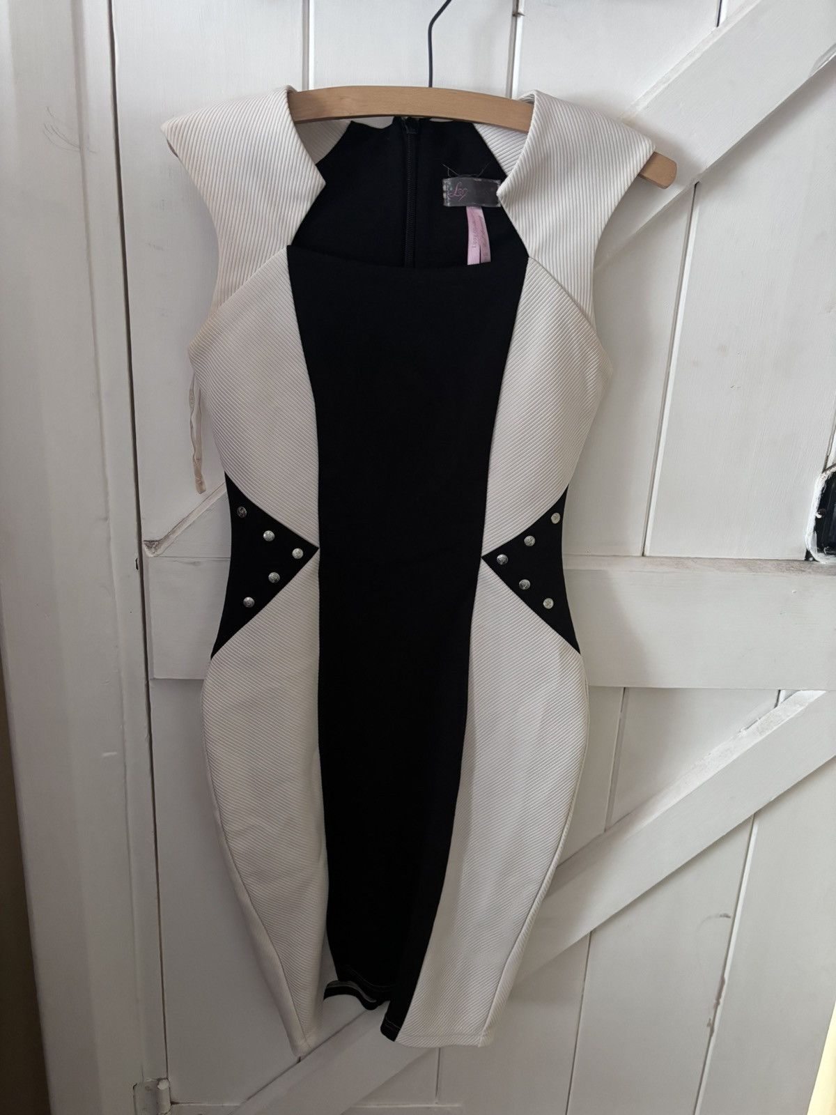 Other Lipsy London Bodycon Black & White Midi Dress Size M / US 6-8 / IT 42-44 - 1 Thumbnail