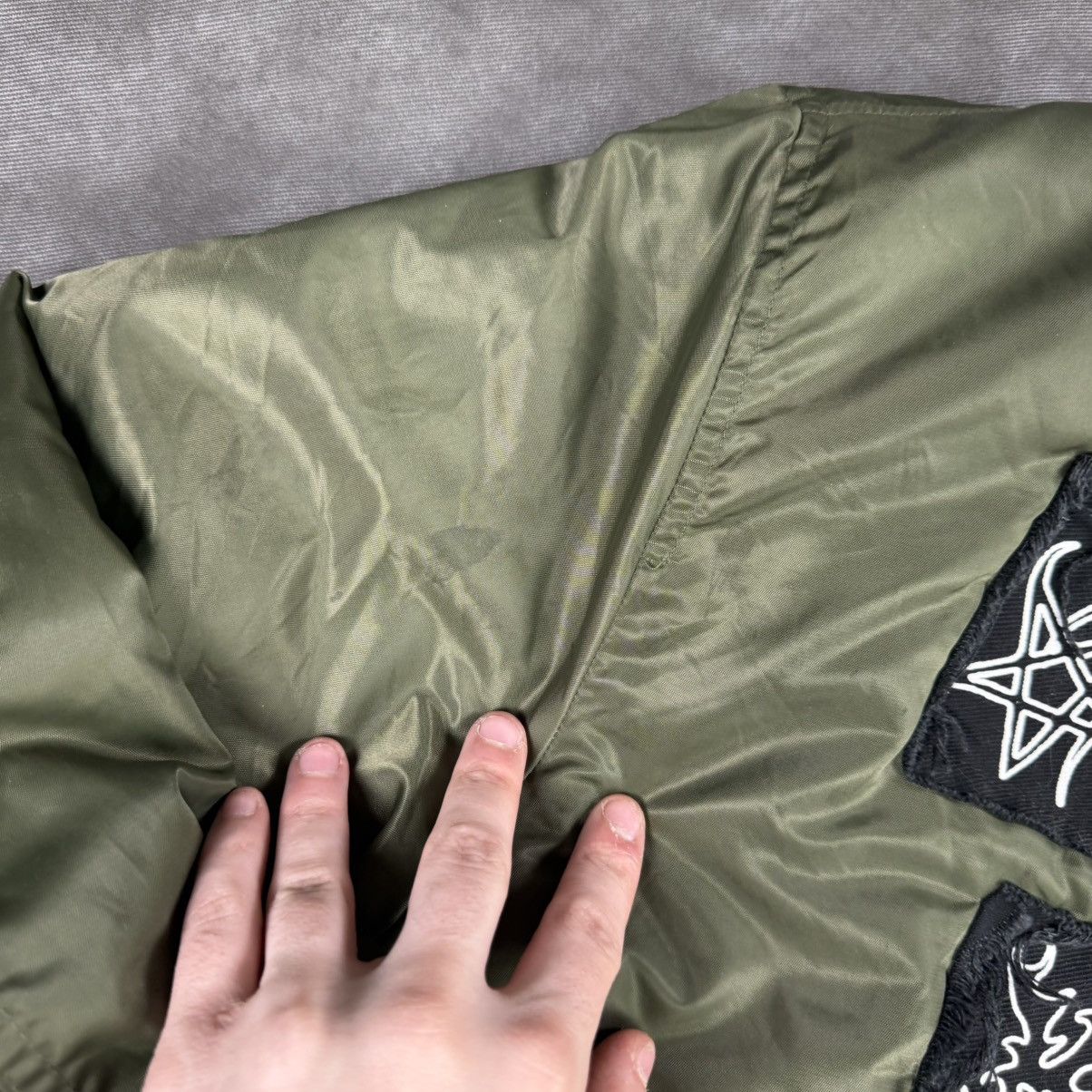 Kim Krueger Rare Kim Krueger Burberry Erry Playboy Carti Bomber Jacket Size US M / EU 48-50 / 2 - 3 Thumbnail