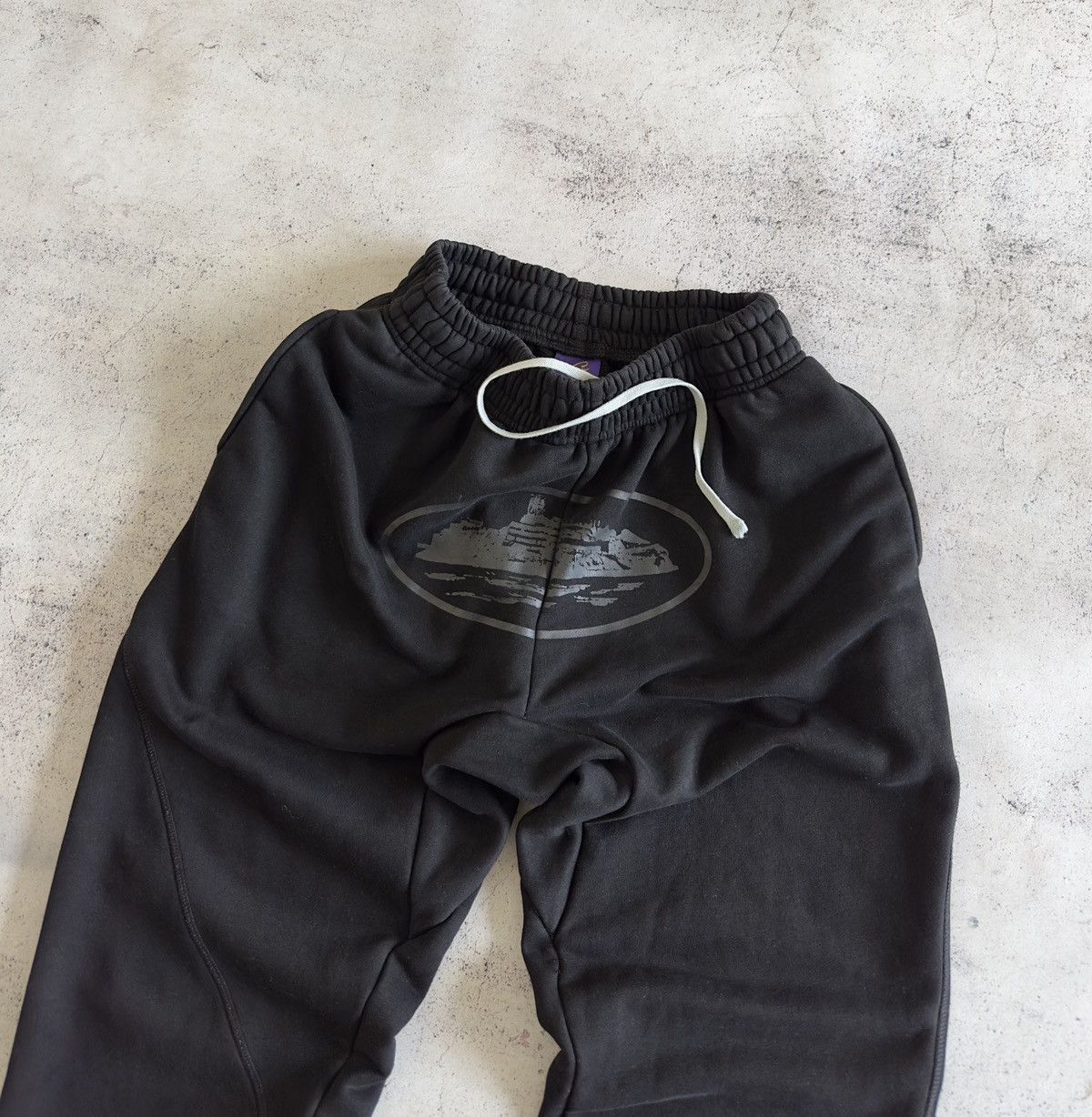 Corteiz Corteiz Alcatraz Black Cotton Sweatpants Size M Size US 32 / EU 48 - 4 Thumbnail