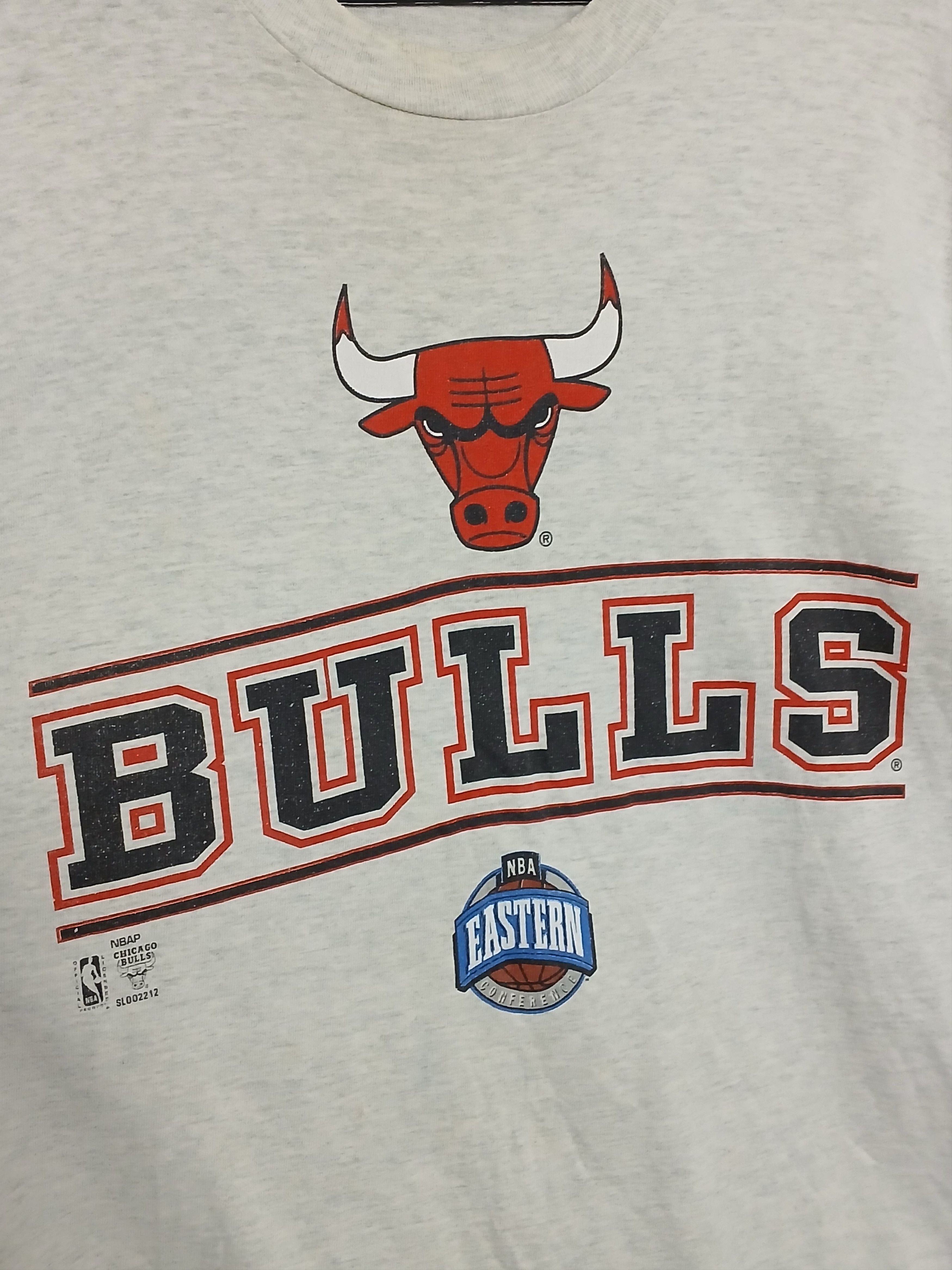 NBA Vintage NBA Chicago Bulls Basketball T-Shirt Size US L / EU 52-54 / 3 - 3 Thumbnail