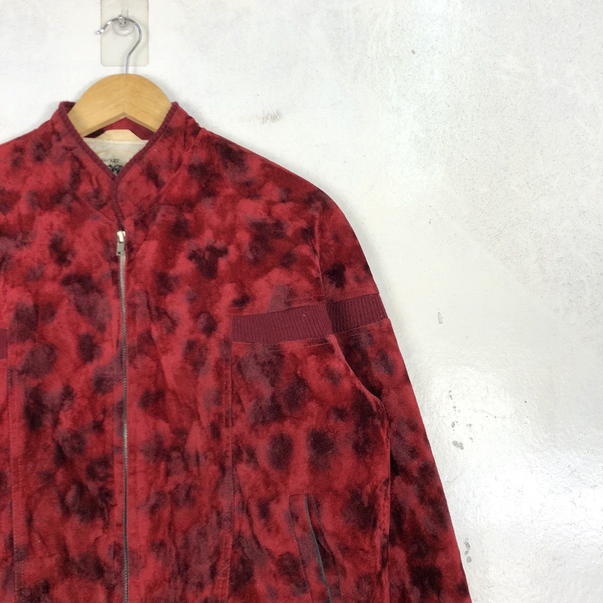 Japanese Brand × Other ❤️SEND OFFER ❤️LEOPARD DESIGN BOMBER JACKET Size US M / EU 48-50 / 2 - 5 Thumbnail