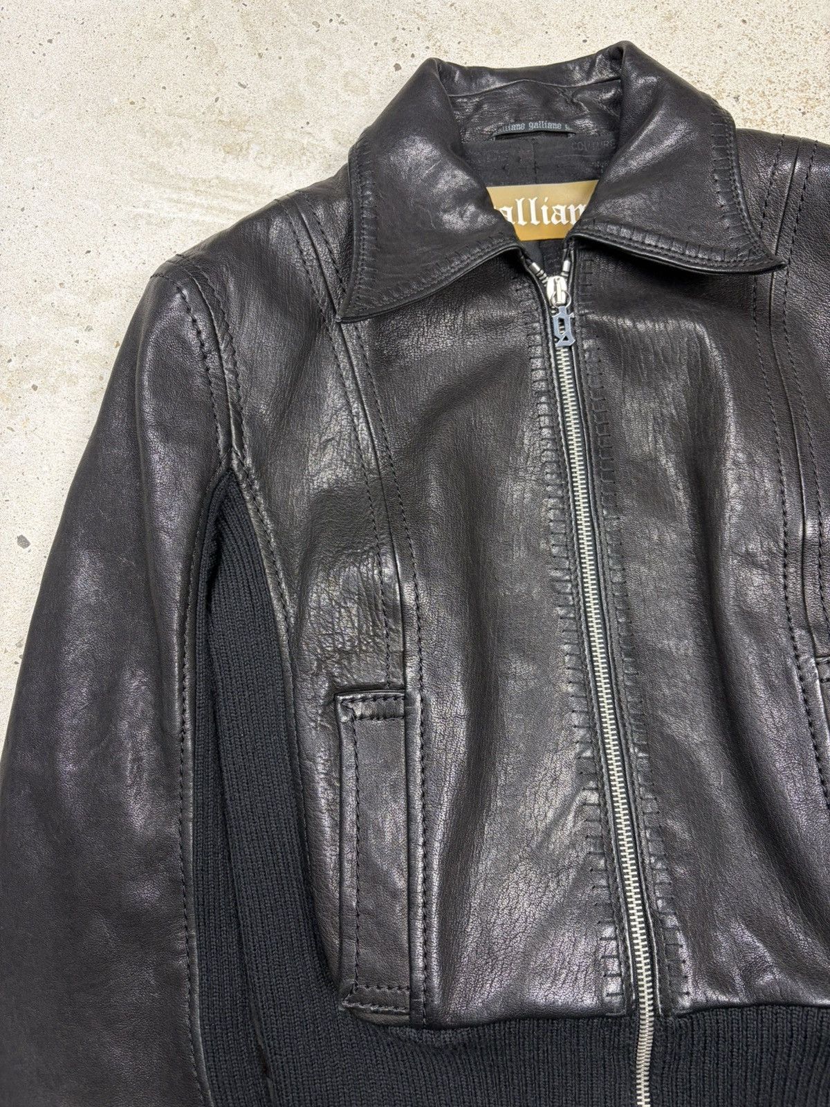 John Galliano John Galliano 2000s Black Embroidery Leather Bomber Jacket Size M / US 6-8 / IT 42-44 - 12 Thumbnail