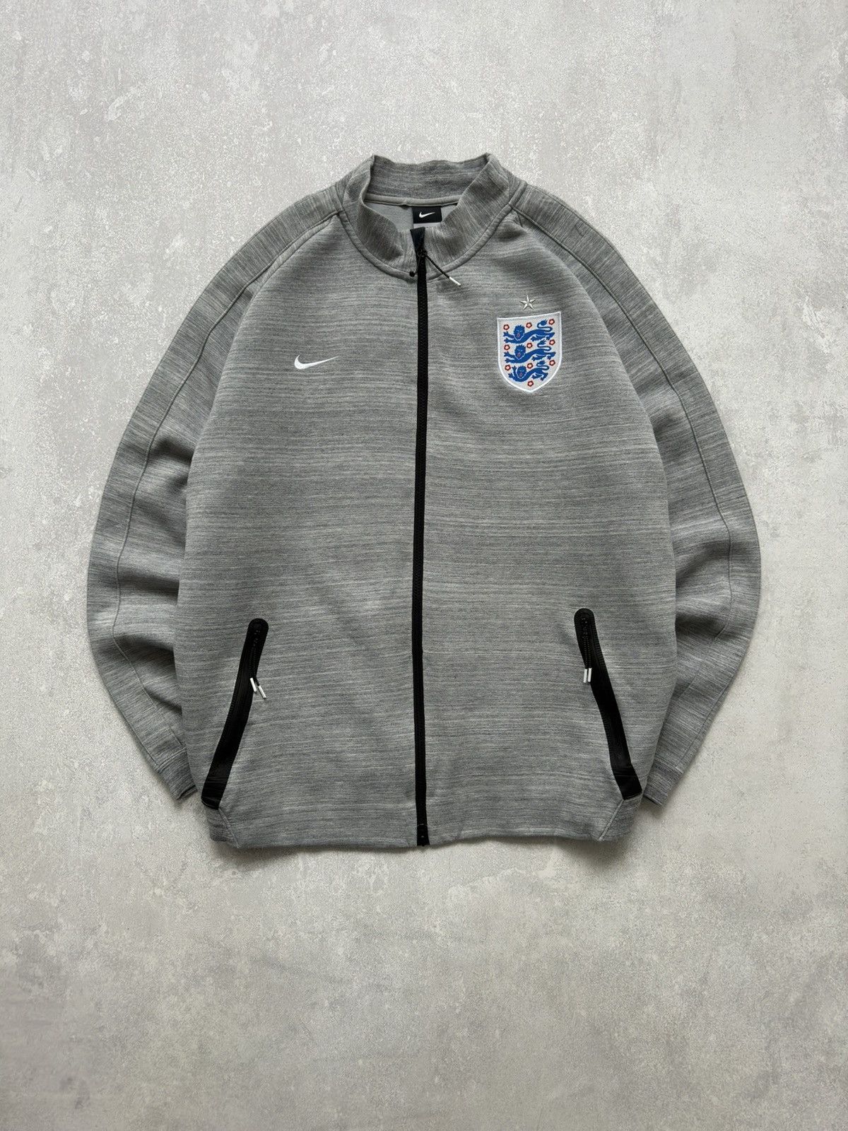 Nike Vintage Nike England Gray Training Tech Fleece Jacket Size US XXL / EU 58 / 5 - 2 Thumbnail
