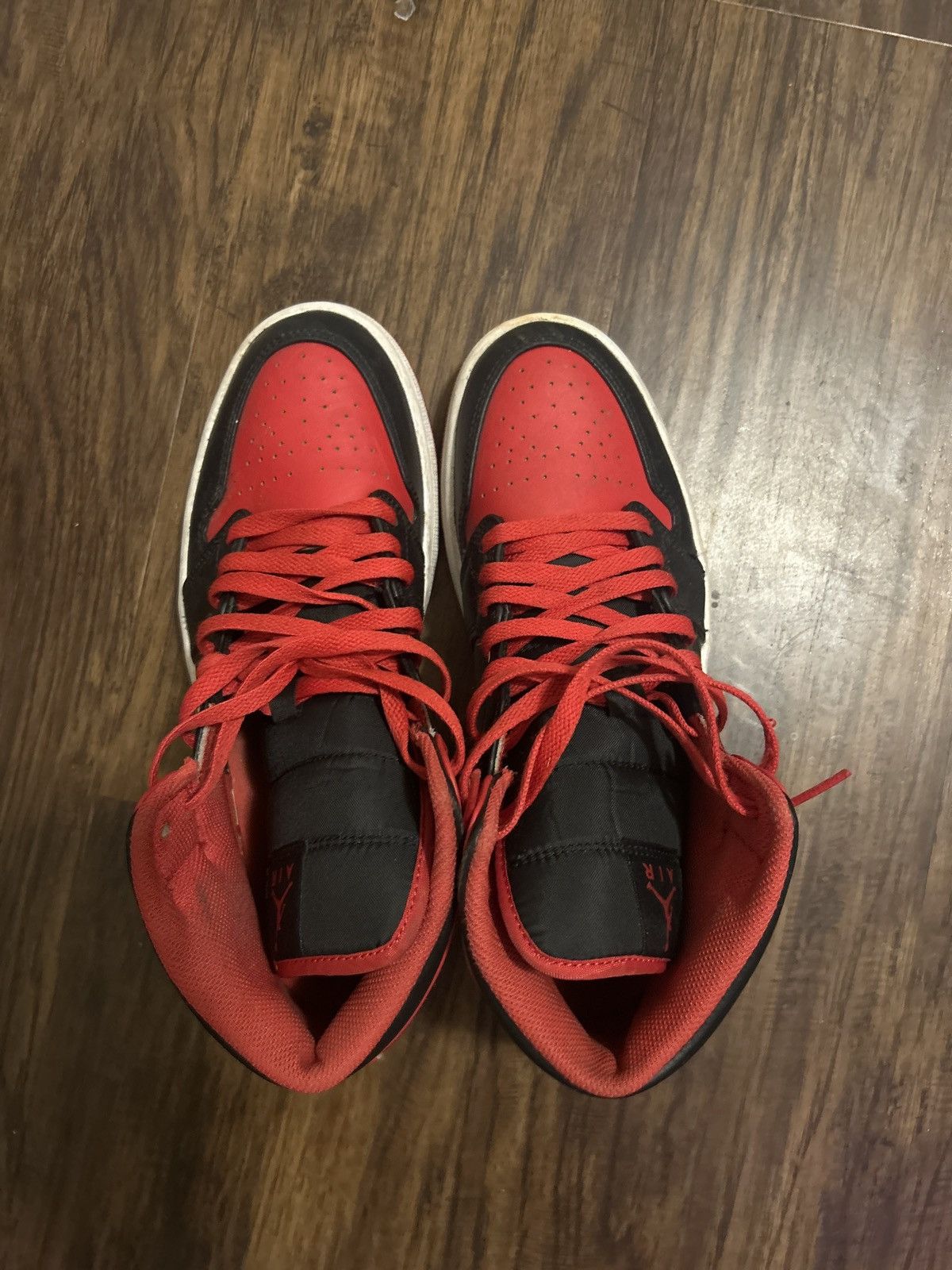 Nike AIR JORDAN Size US 9.5 / EU 42-43 - 2 Thumbnail