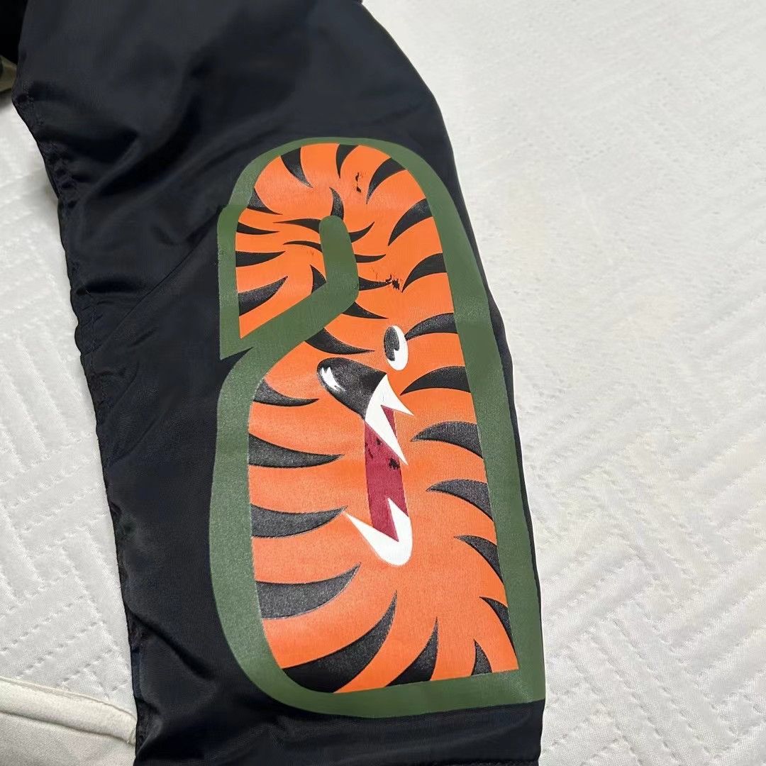 Bape BAPE SHARK MA-1 JACKET Size US L / EU 52-54 / 3 - 8 Thumbnail