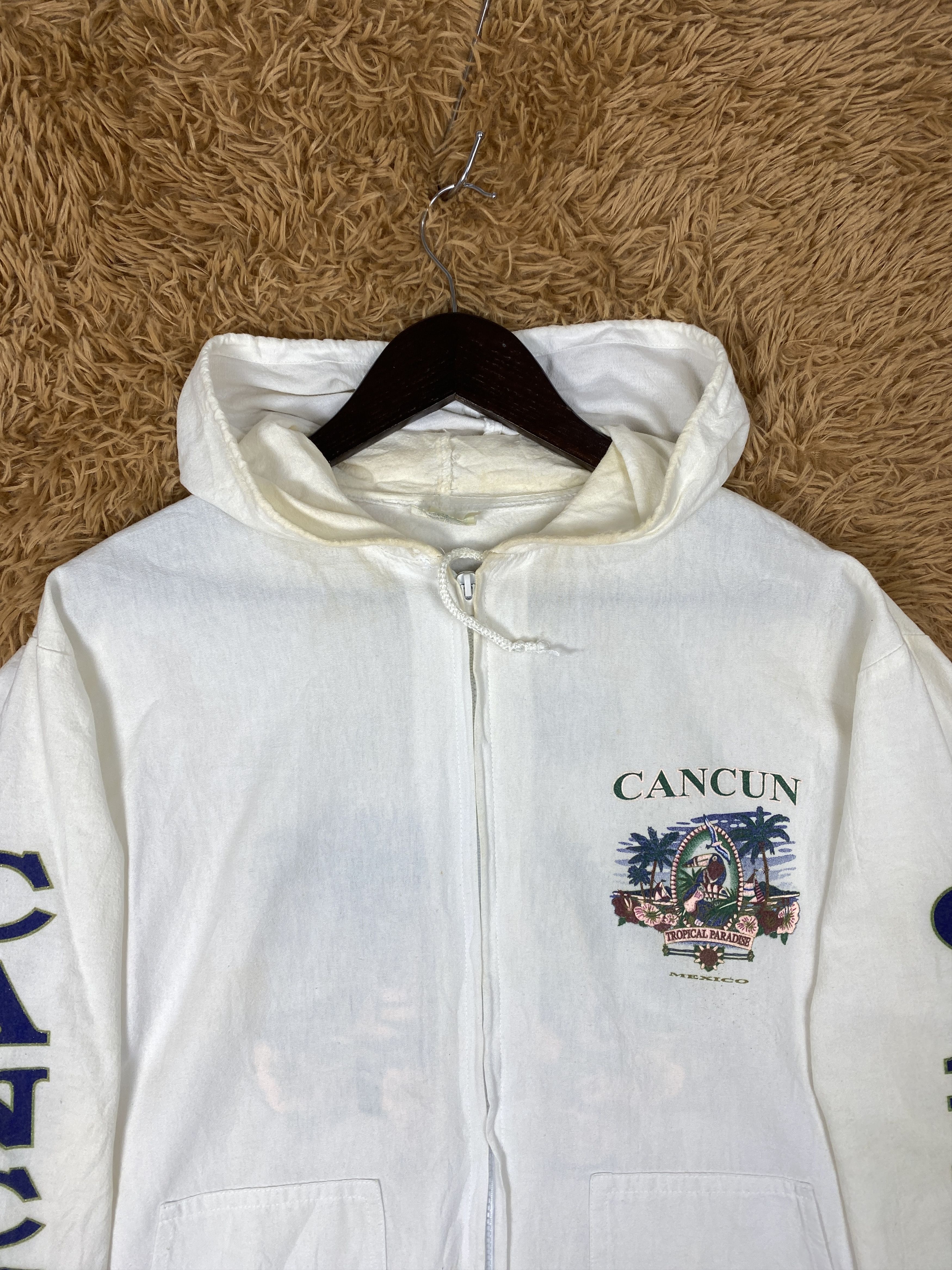 Vintage Vintage Cancun Mexico Art Tropical Paradise Jacket PJ2616 Size US M / EU 48-50 / 2 - 2 Thumbnail