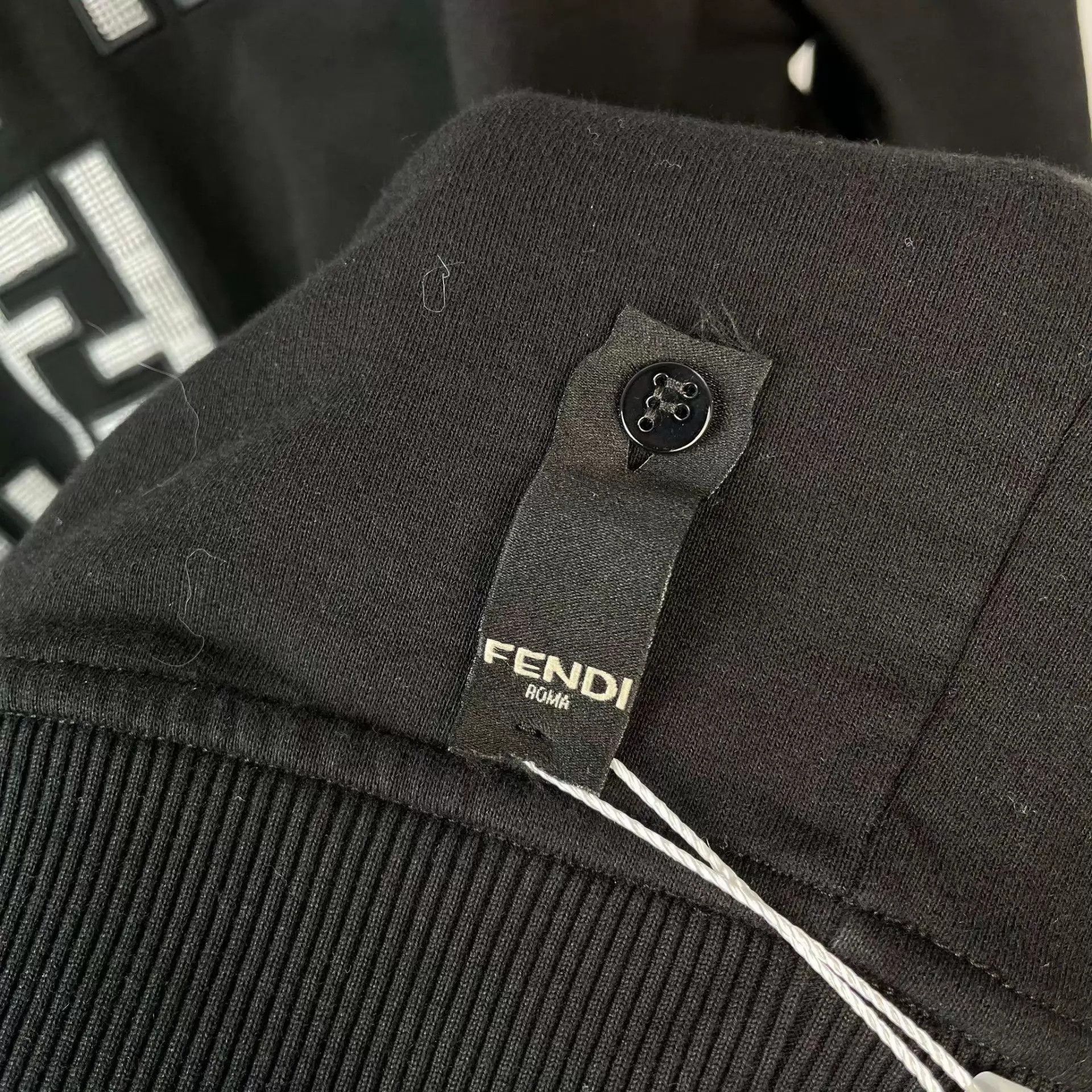 Fendi Fendi Black FF Logo Sweatshirt M Size US M / EU 48-50 / 2 - 4 Thumbnail