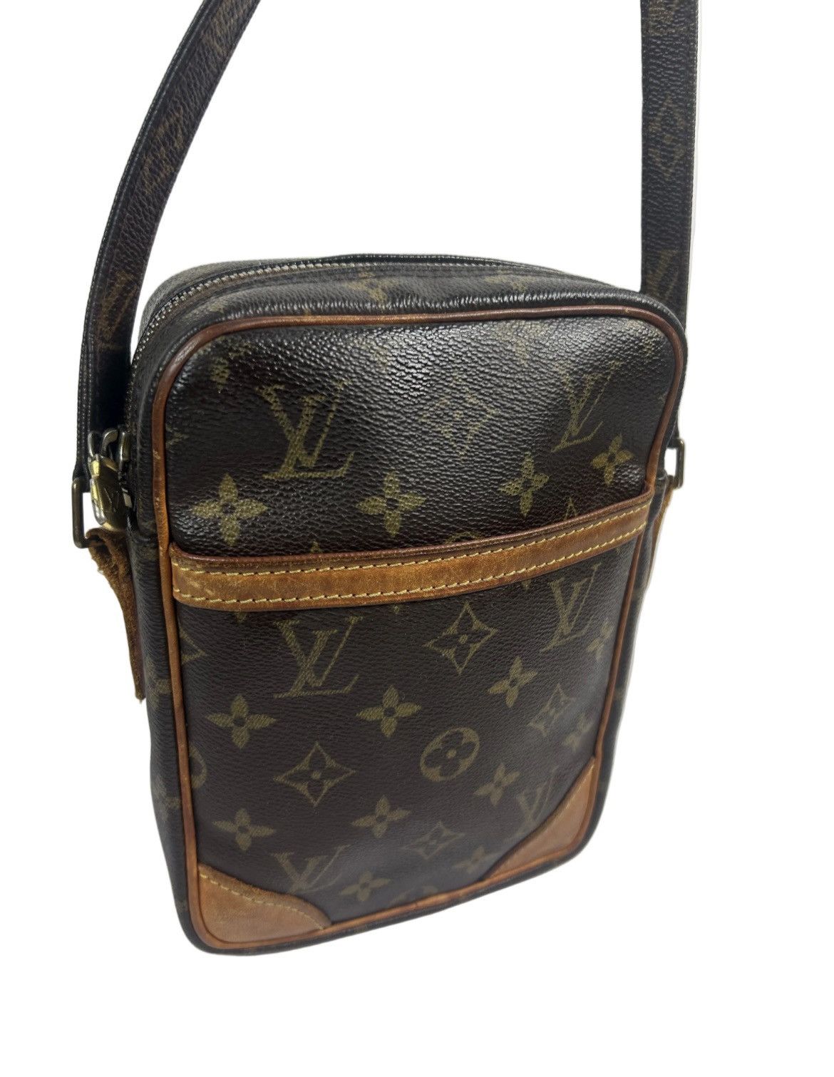Louis Vuitton Louis Vuitton Monogram Crossbody Bag Size ONE SIZE - 1 Thumbnail