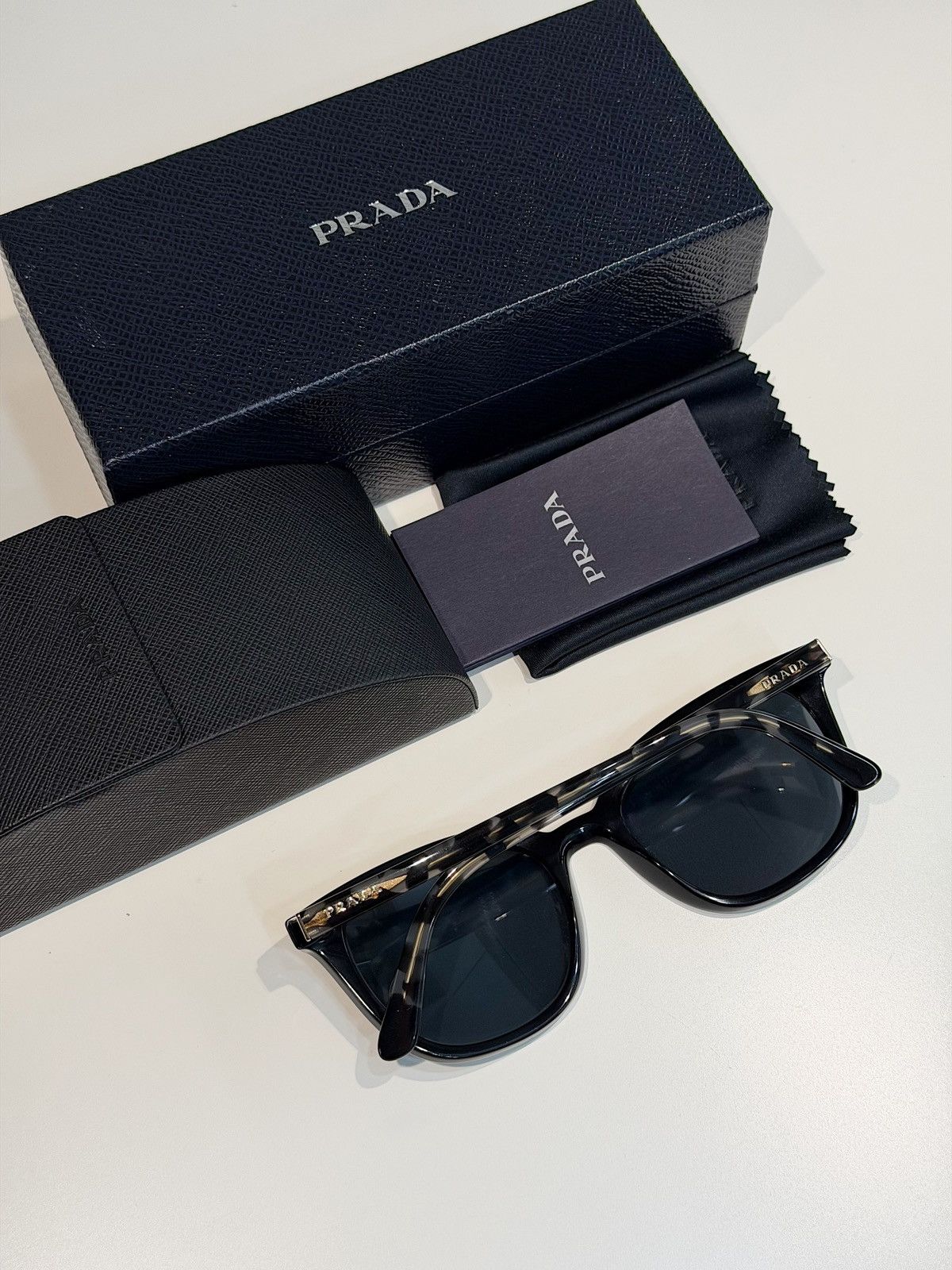 Prada PRADA Logo Polarized Sunglasses SPR03X Runway Black Square Size ONE SIZE - 14 Thumbnail