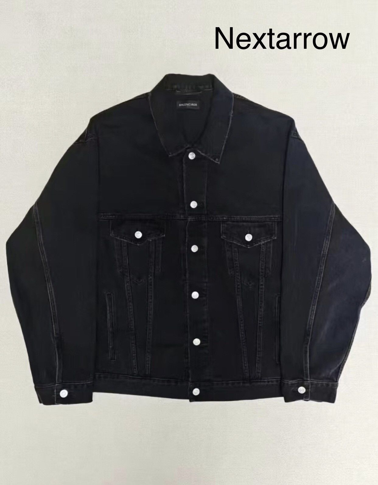 Balenciaga Balenciaga 22ss spray painted double B light denim jacket Size US XS / EU 42 / 0 - 2 Thumbnail