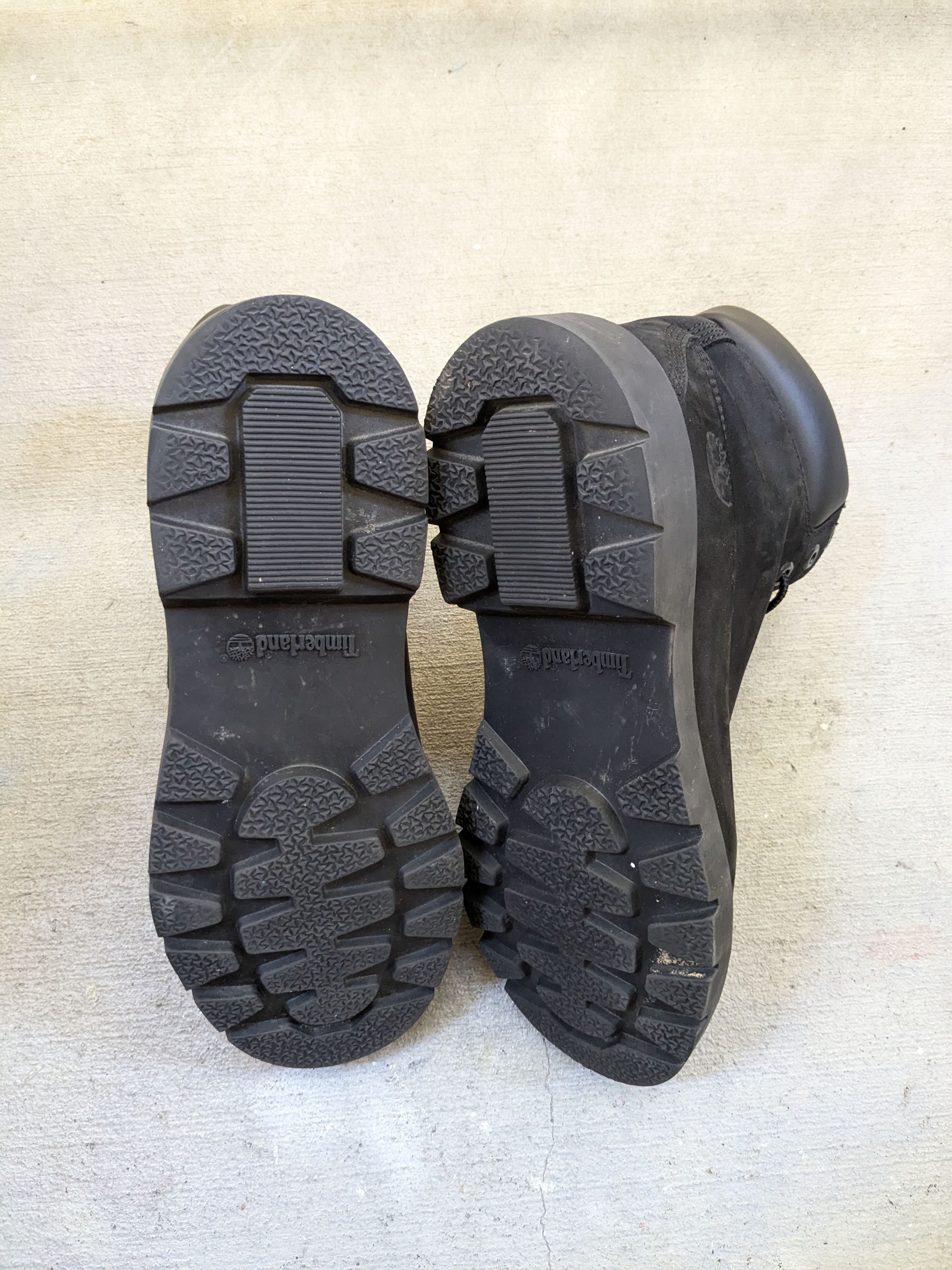 Other Timberland Boots Size 8 Black Suede 6" Nubuck Suede Size US 8 / EU 41 - 13 Thumbnail