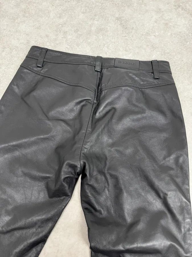 Gianfranco Ferre 2000s Gianfranco Ferré Black Leather Pants Size US 30 / EU 46 - 7 Thumbnail