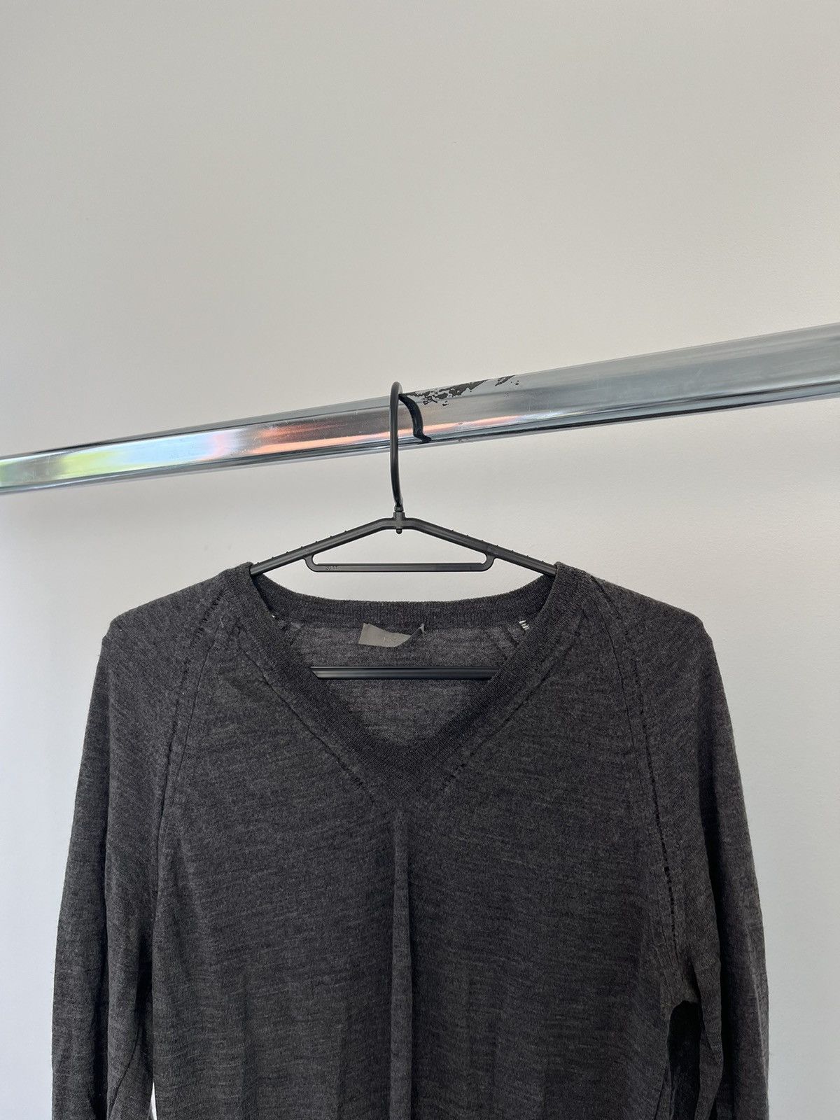 Dior Dior Homme Hedi Slimane Grey Distressed Wool V Neck Sweater Size US S / EU 44-46 / 1 - 3 Thumbnail