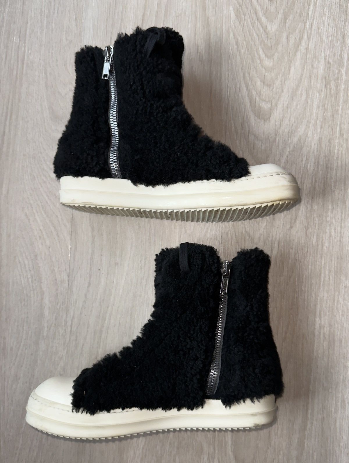 Rick Owens Black Mainline Shearling Ramones High Sneakers Size US 7 / EU 40 - 2 Thumbnail